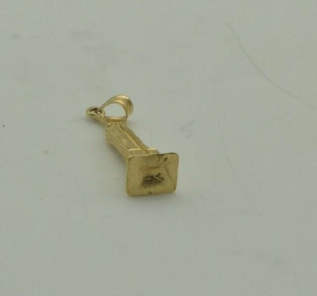 (ch991) 14K YELLOW GOLD VINTAGE 3D EMPIRE STATE BUILDING
