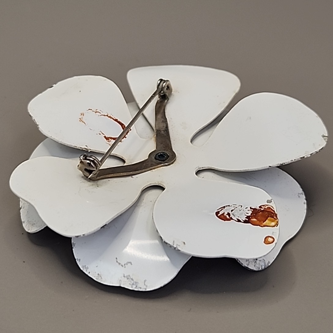 Vintage Enamel Flower Brooch White Black Vines Round 2.75″