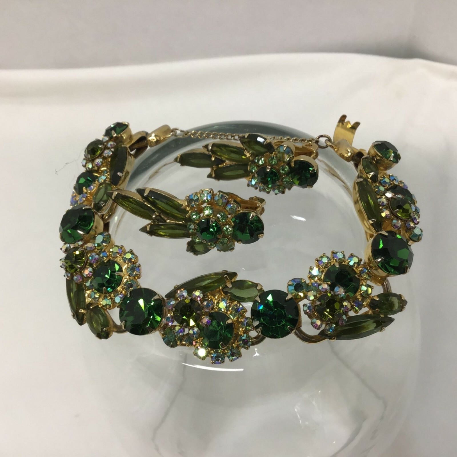Juliana D&E Vtg 1950s Emerald Green Rhinestone Bracelet & Earrings Set