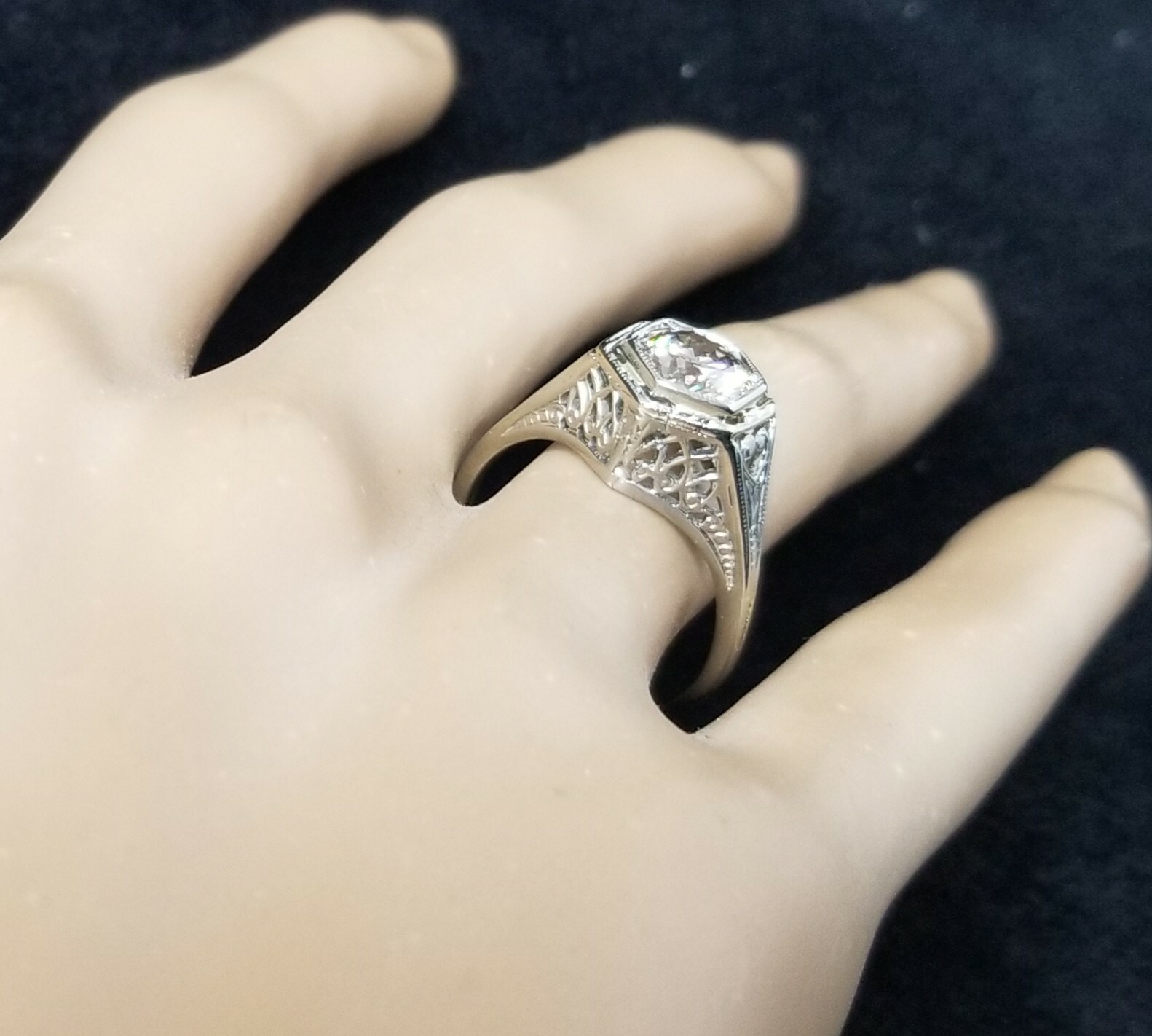 18k White Gold Vintage Engagement Ring 1.10ct.Euro Cut Round Champagne Diamond