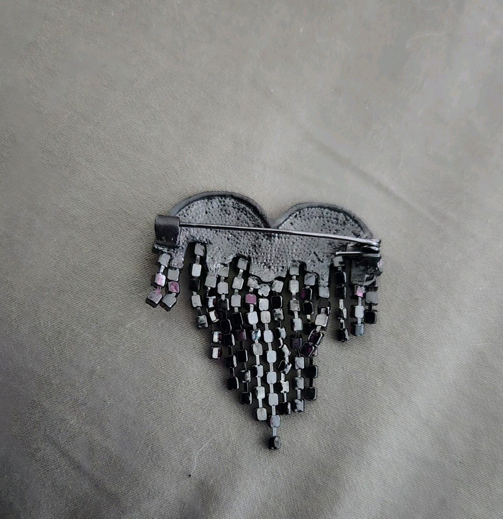 Art Deco Style Red Rhinestone Heart Shaped Brooch