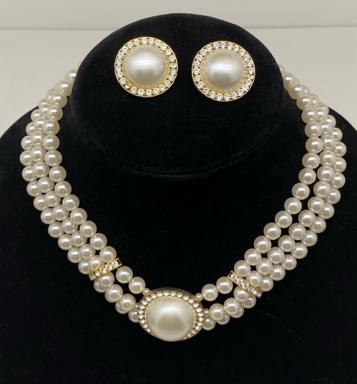 Vintage Lot of 2, Black, White Multi Strand Faux Pear Necklaces & Earrings Sets