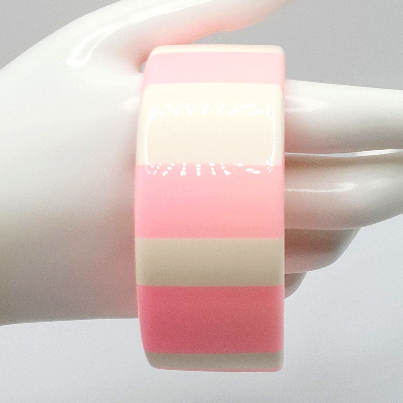 Bright Bubble Gum Cotton Candy Cream Stripe Chunky Acrylic Vtg Bangle Bracelet