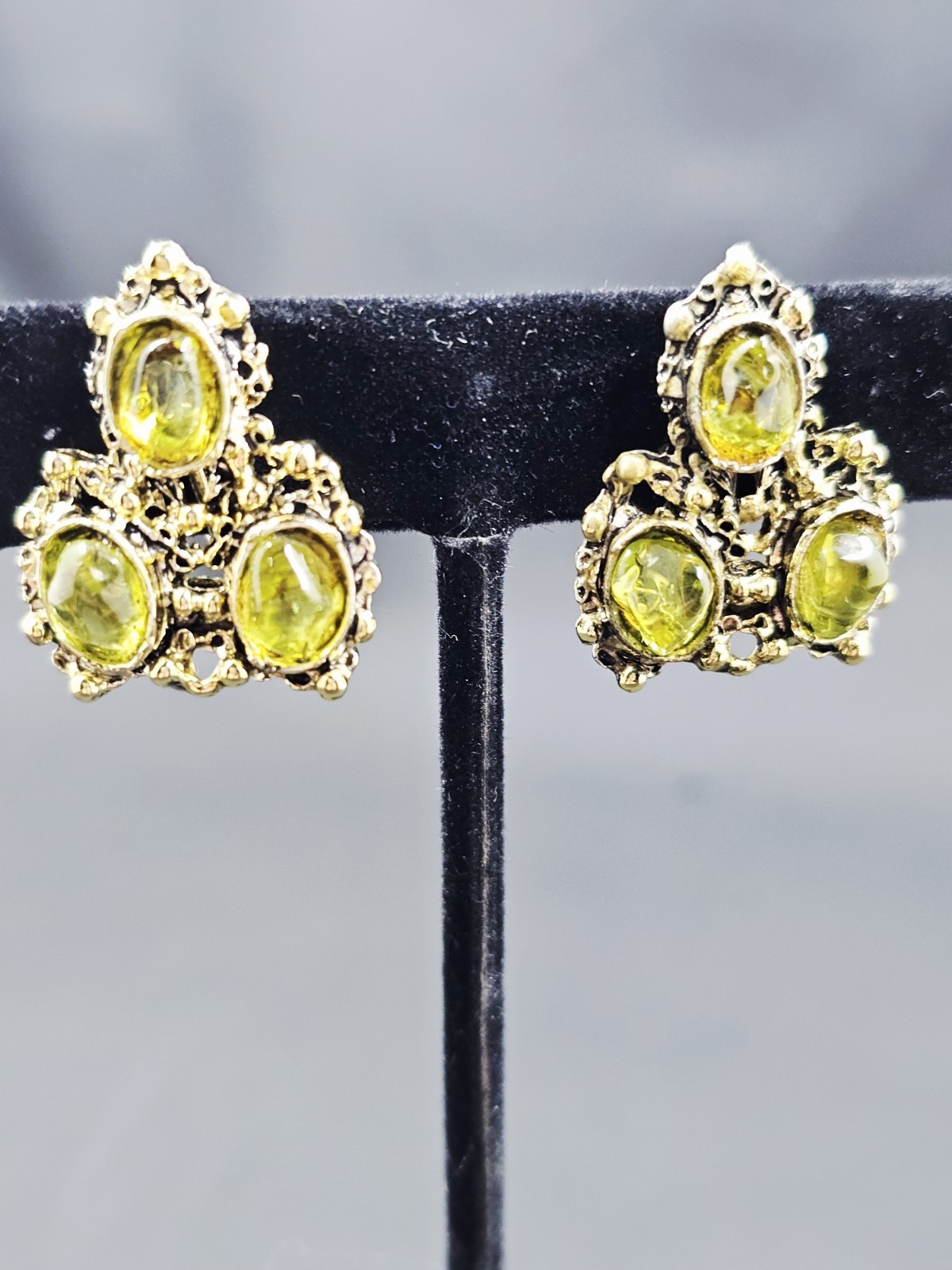 Vintage Goldtone Green Glass Climber Adjustable Clip-On Earrings, 1″