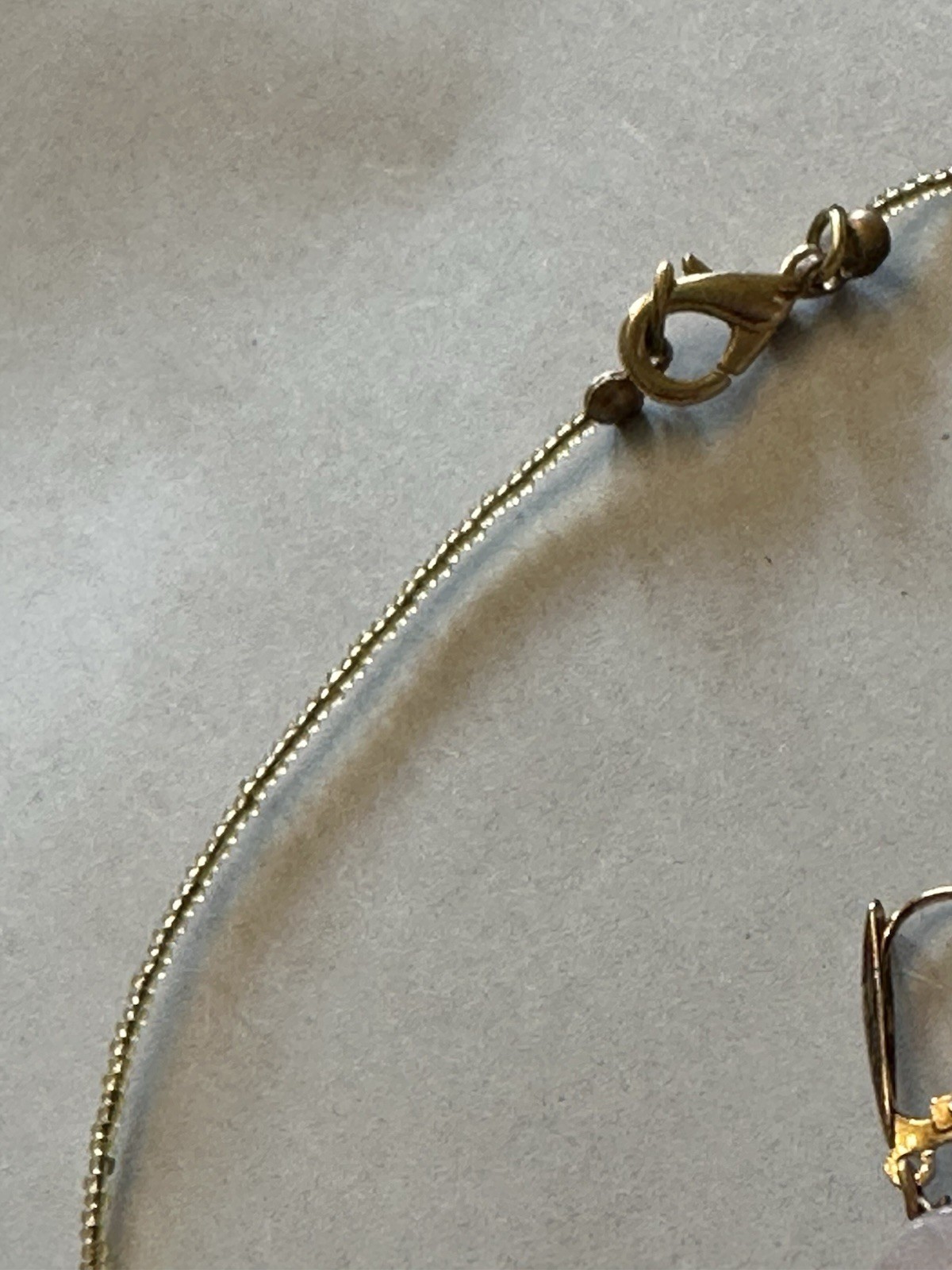 VTG Handmade Pale Lavender Pendant Necklace W/Gold-Toned Beaded Chain & Earrings