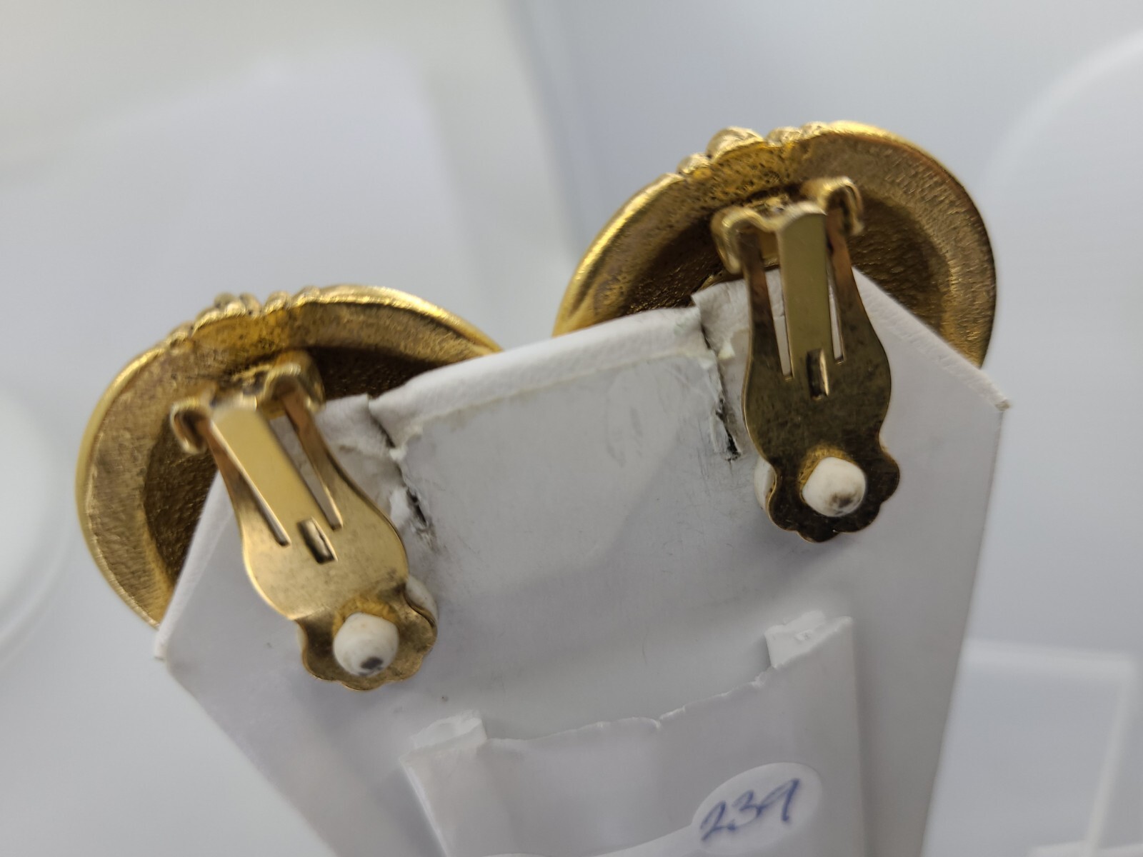 Vintage 80’s Heavy Large Dome Twist Gold-Tone Orena Paris Clip-on Earrings