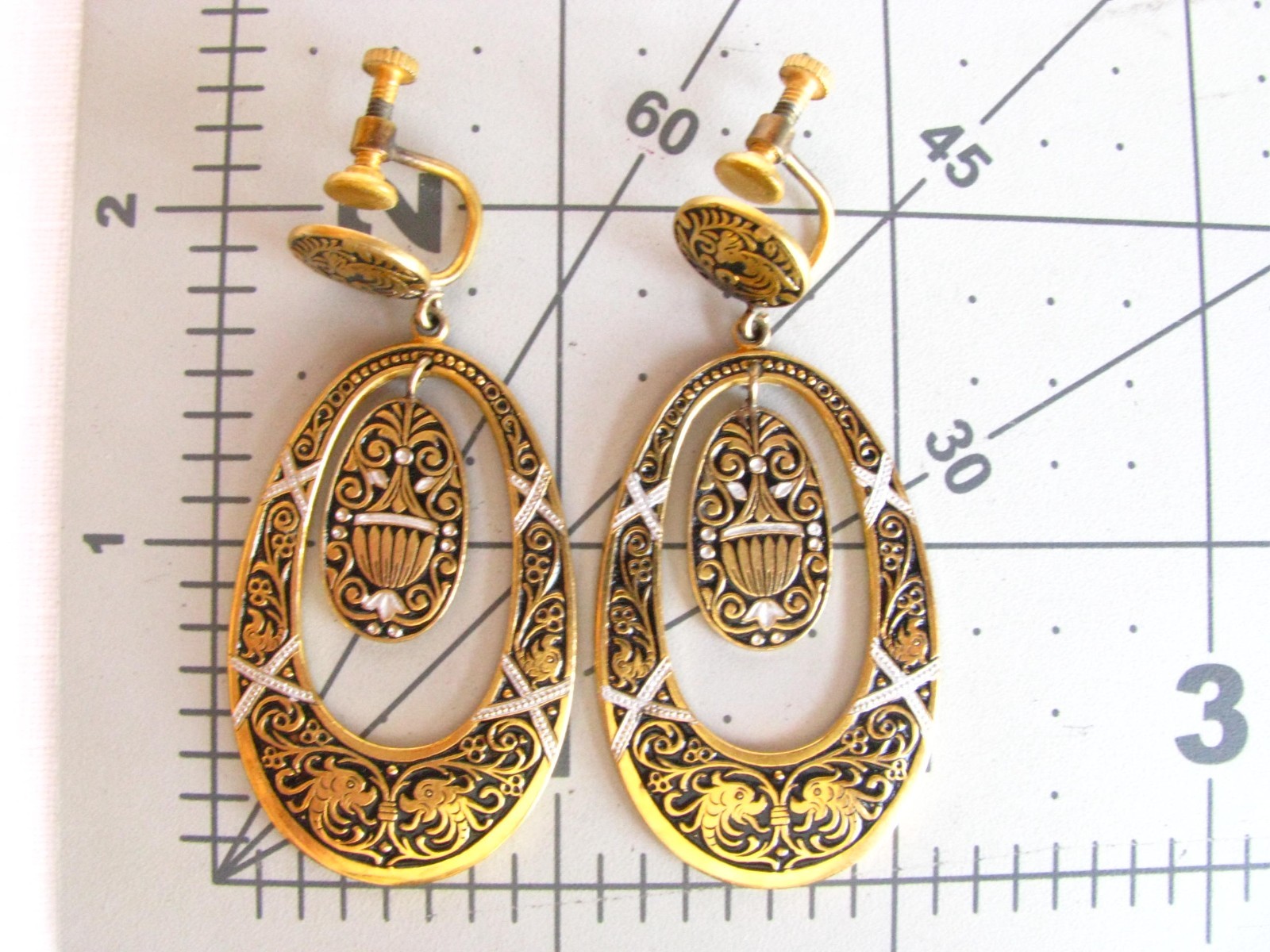 Vintage DAMASCENE STYLE Screwback DANGLE Drop EARRINGS Hoop Oval Gold Tone