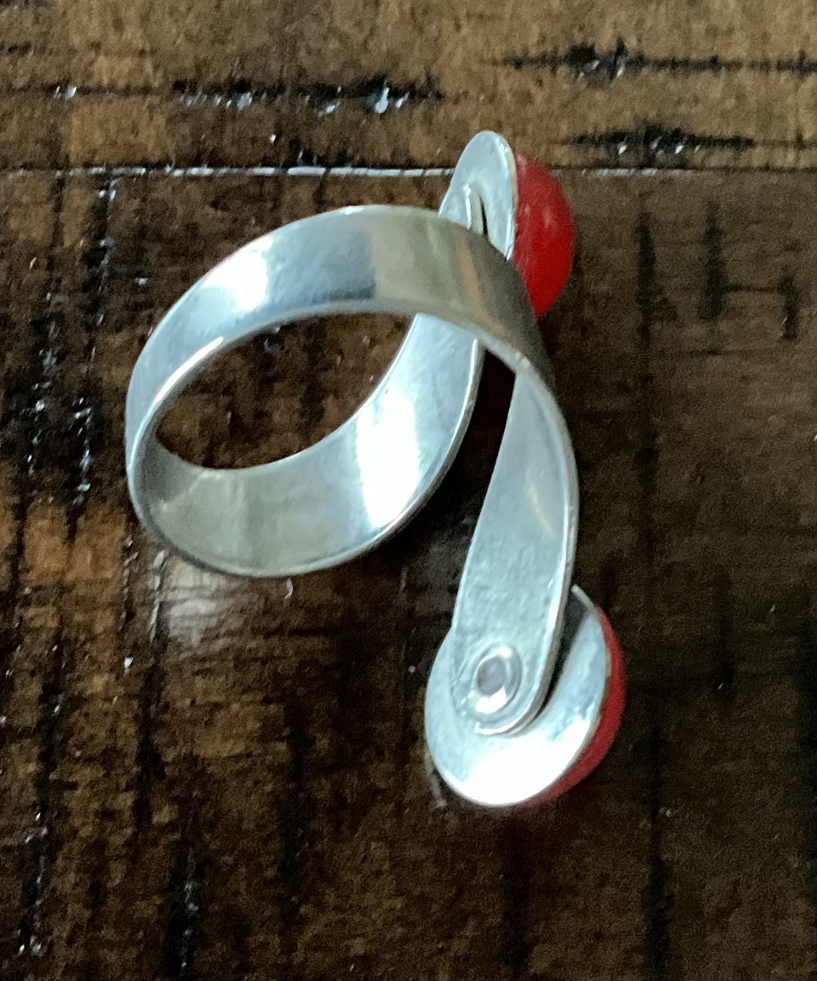 Vintage Modernist Bypass Red Cabochon Ring Estate Jewelry