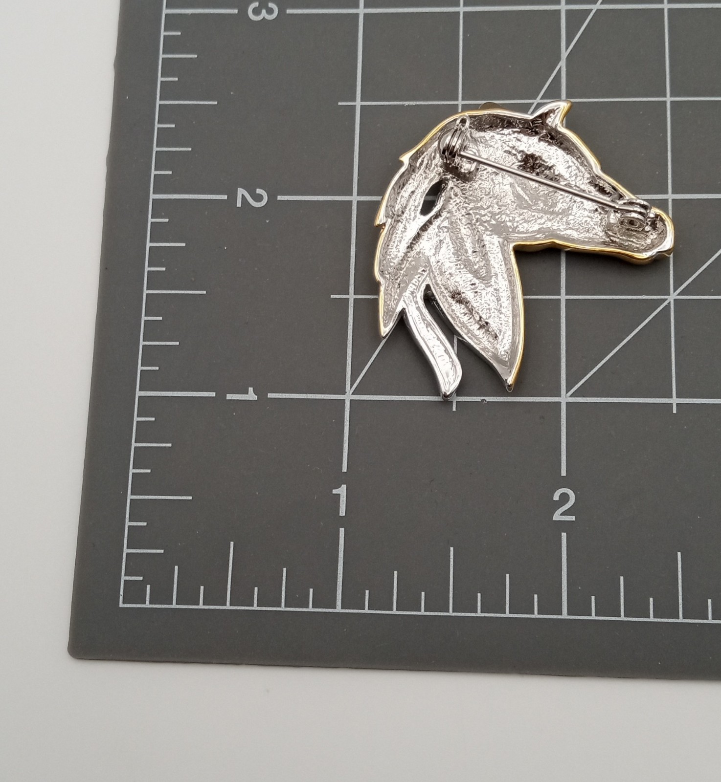 Horse Head brooch, Western 2 Tone Equestrian Shiny Gold /Silver Tone Rhinestone