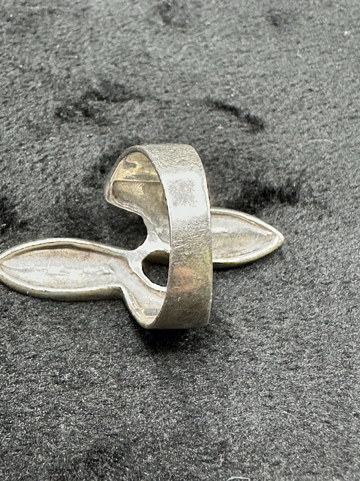 VINTAGE ARTISAN STERLING SILVER MODERNIST ABSTRACT ASYMMETRIC RING SIZE 7