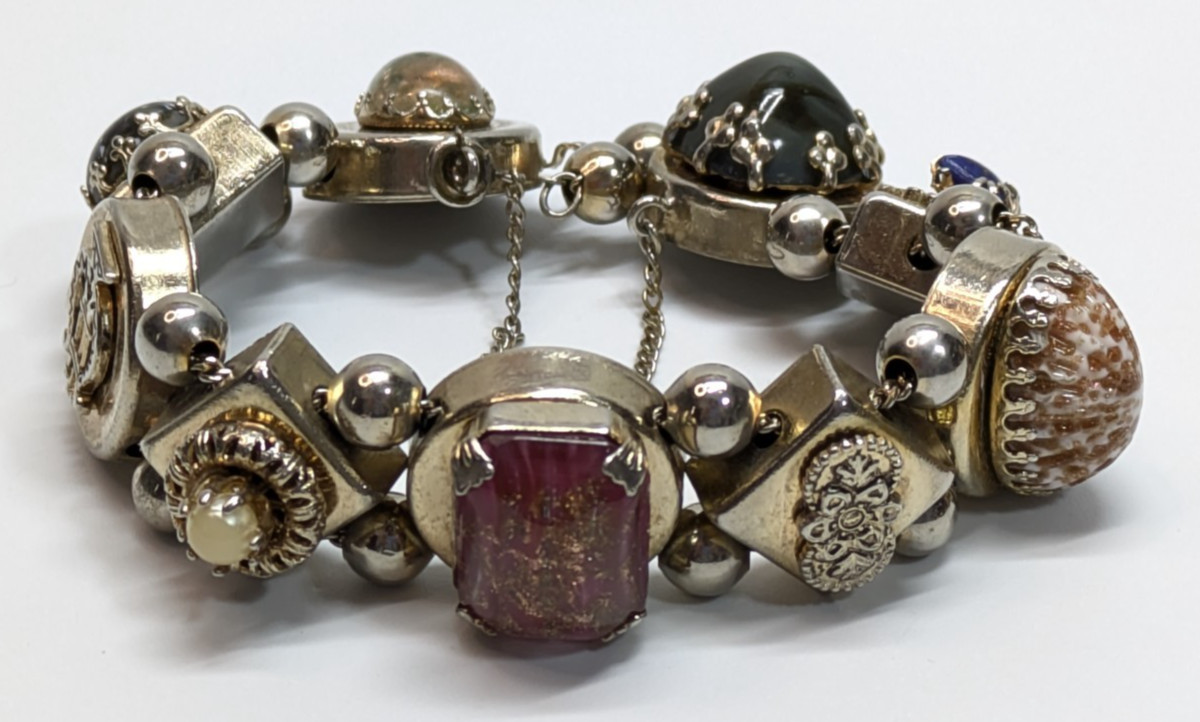 VTG Art Glass Stone Copper Fluss Antiqued Silver Tone Slide Charm Bracelet 7.5″