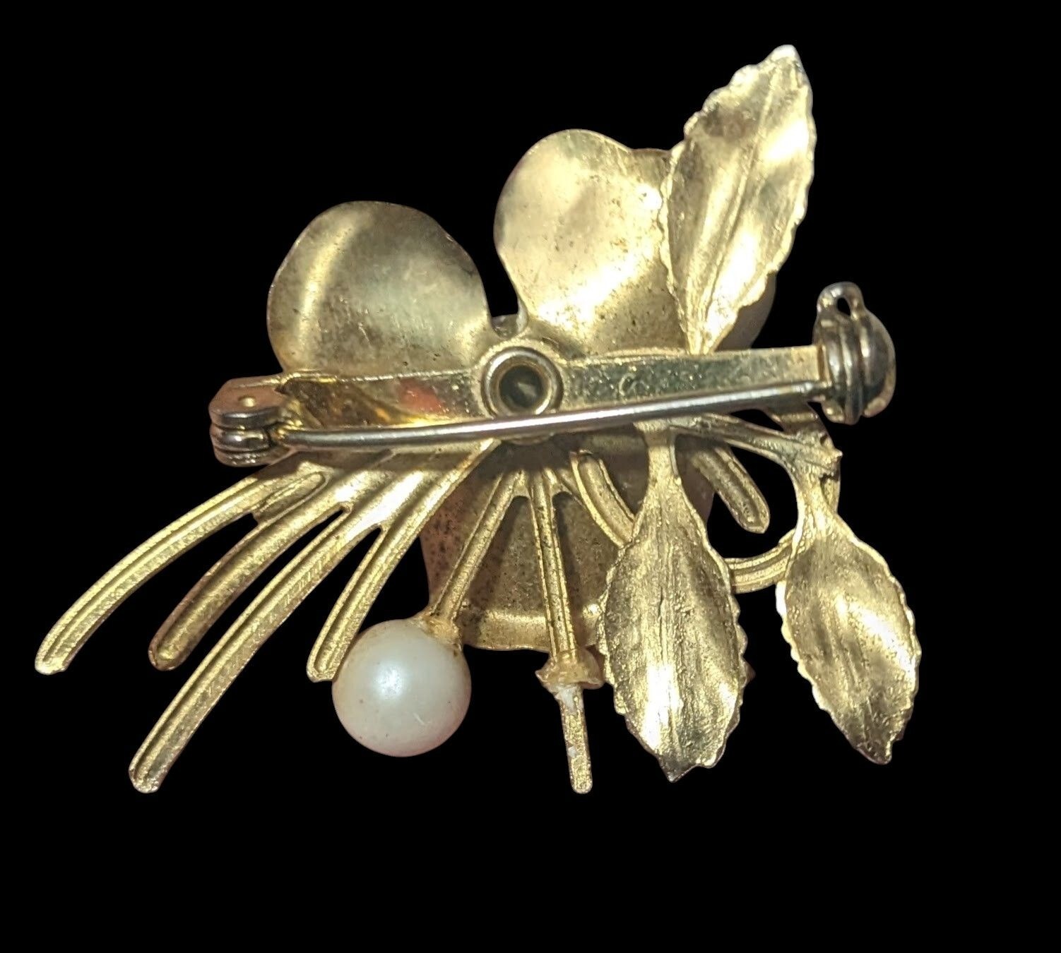 Vintage Cream And Gold Tone Whimsical Fantasy Floral Brooch
