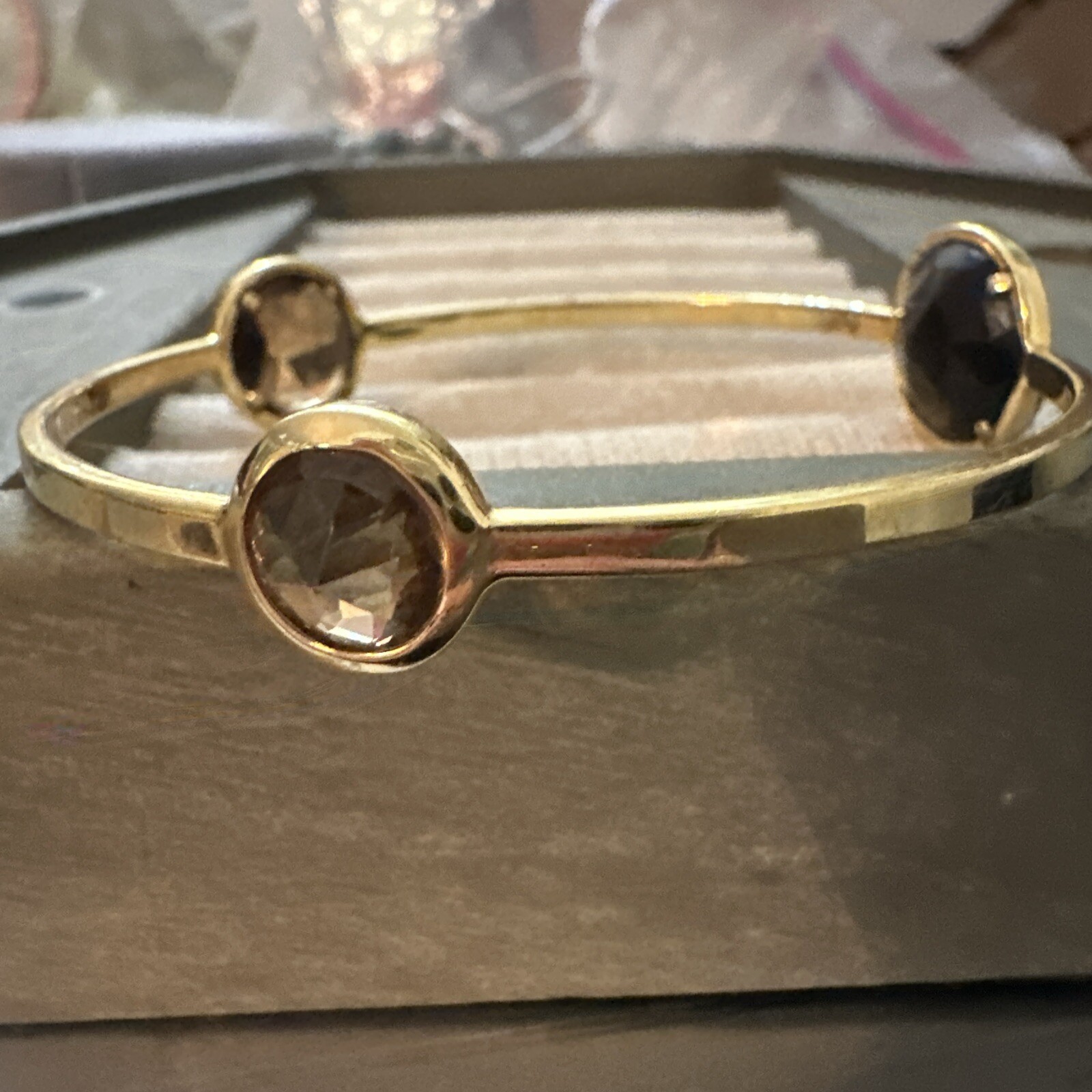 DESIGNER SIGNED HENRI BENDEL GOLD JEWELED CRYSTAL BANGLE BRACELET