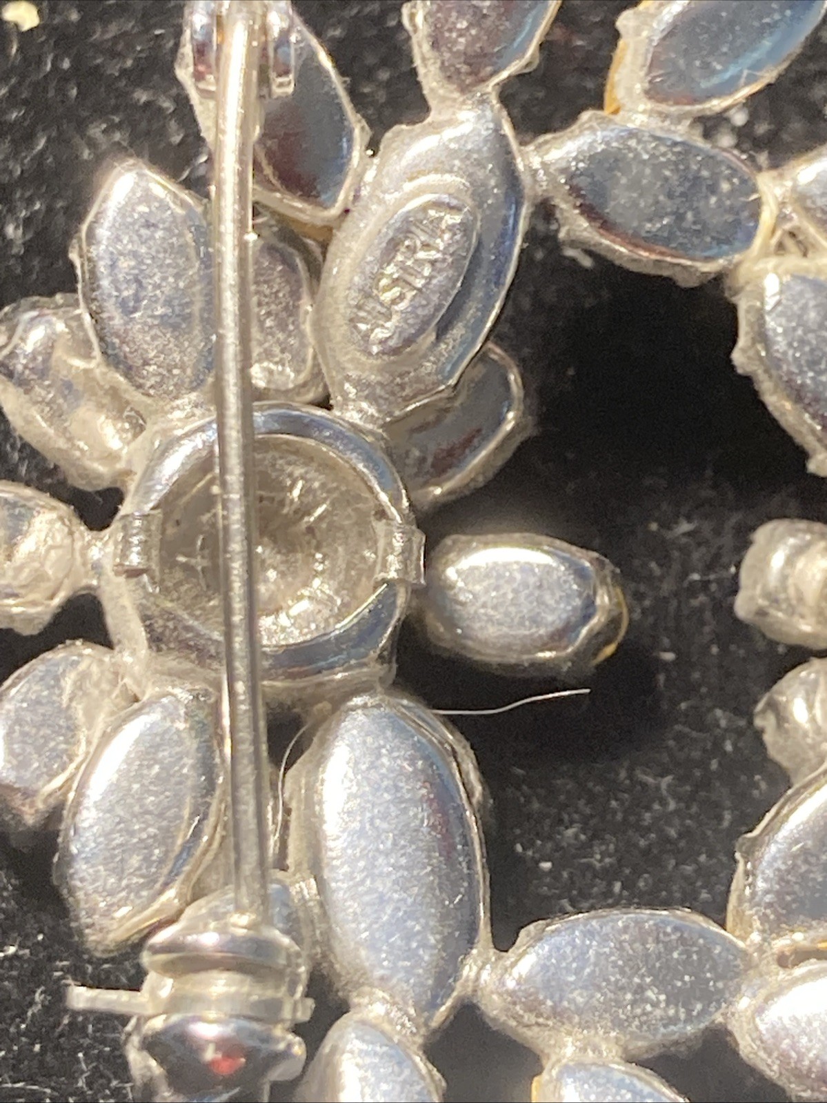 Rare c1950s Austria Crystal Clear Rhinestones Flower Burst 1.53″ Brooch Pin Old