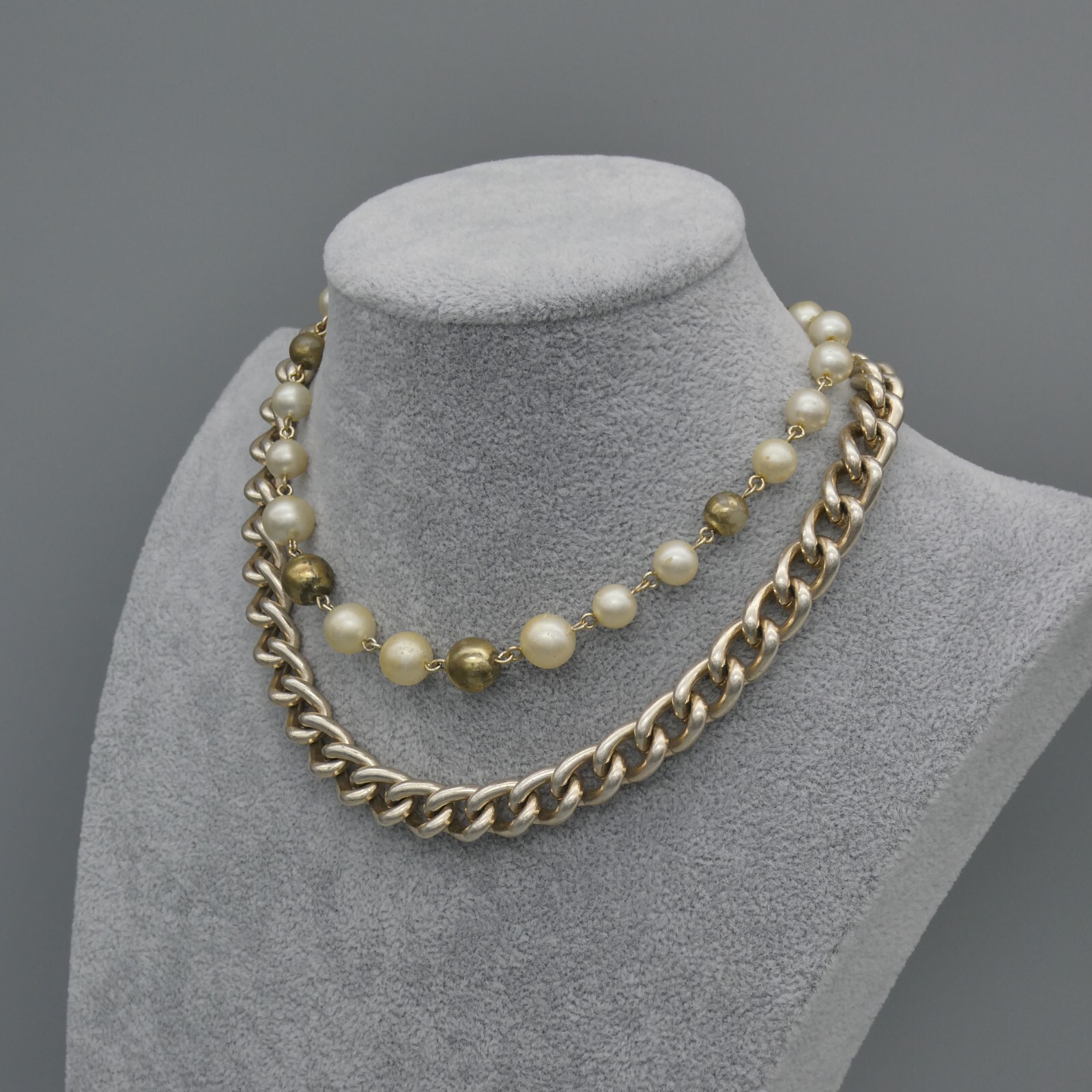 Vintage Dual 2 Strand Choker Necklace Faux Pearl Gold-Tone Curb Link Japan 15″