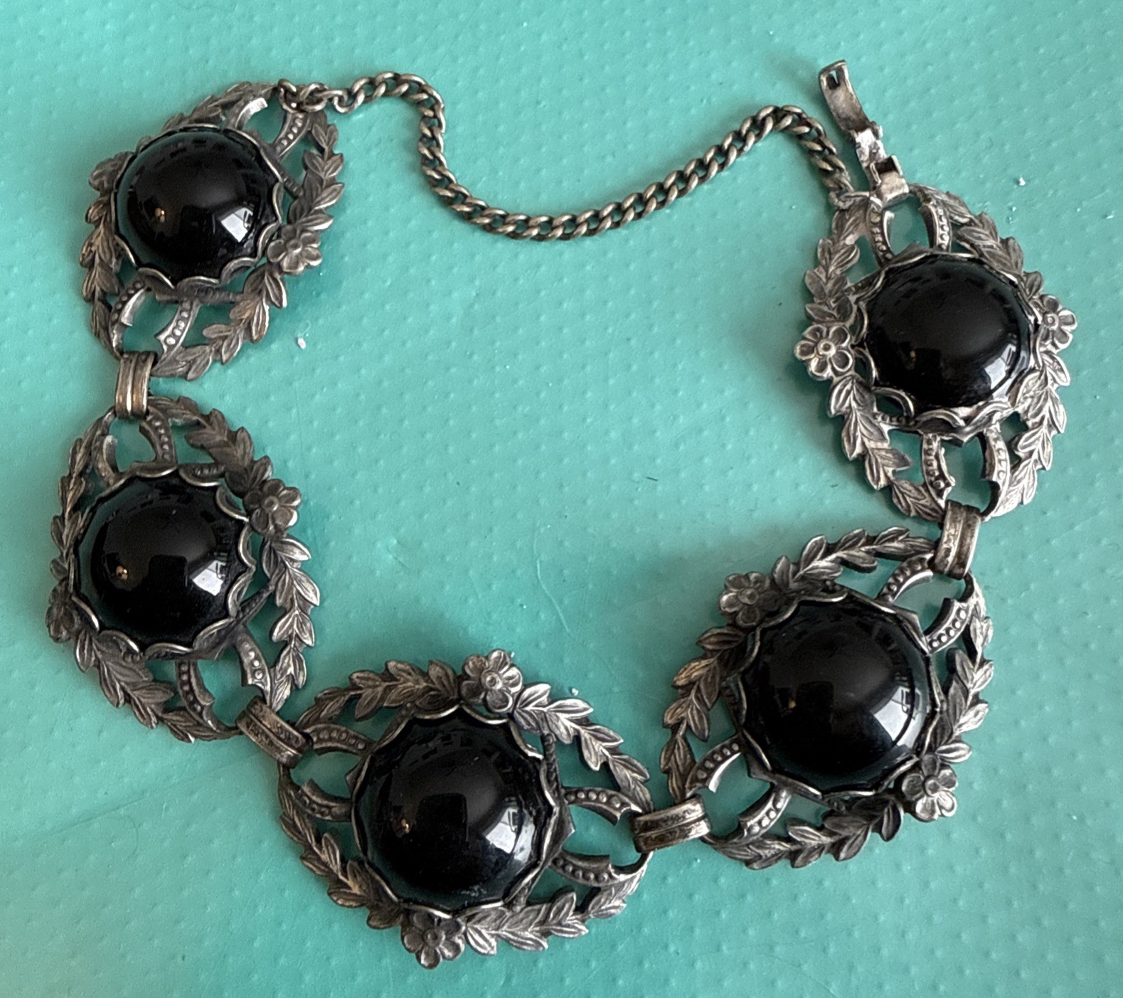 Silver Tone floral vintage panel bracelet with black stones 7”