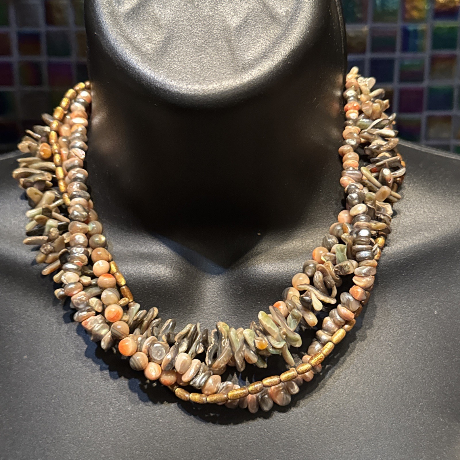 Vtg HELGA WAGNER 4 Strand Polished Shell Fall Bronze Gold Seashell 17″ Necklace