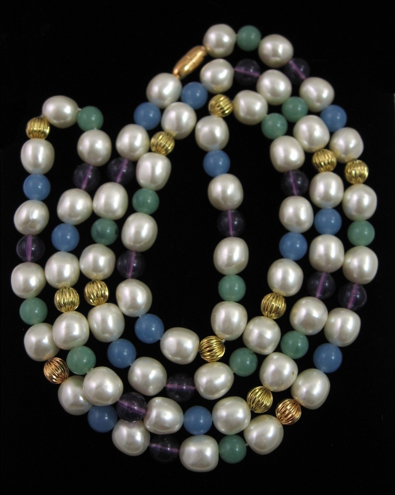 White PURPLE BLUE MINT GREEN BEADED Necklace 4 Color Beads Vintage Goldtone 36″