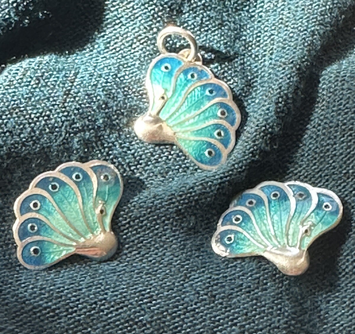 Ramirez 980 Silver Peacock Blue Guilloche Enamel Charm/Pendant & Post Earrings