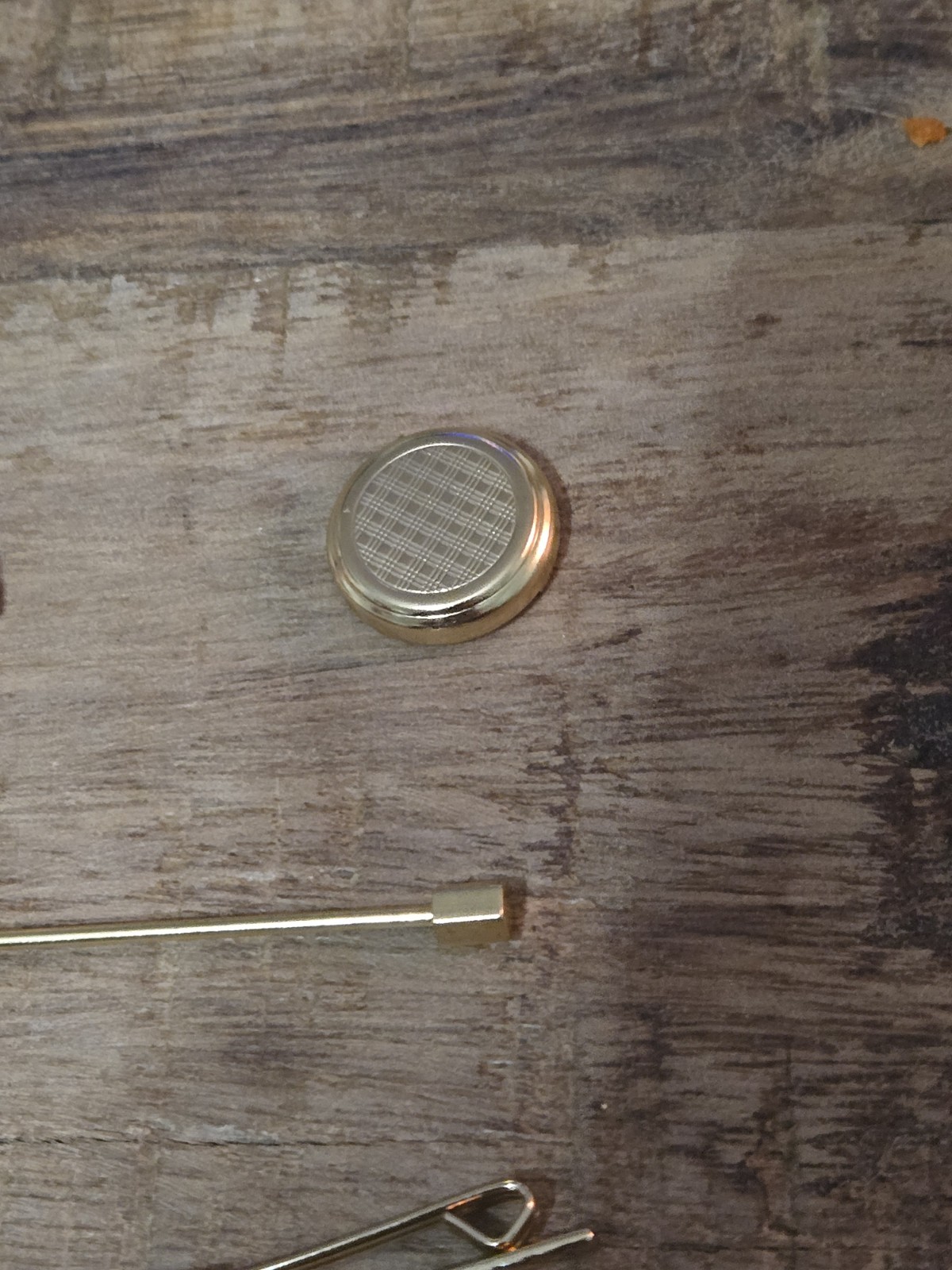 Vintage 1950s/60s Gold-Tone Men’s Collar Accessory Set: Screw-End Collar Bar…