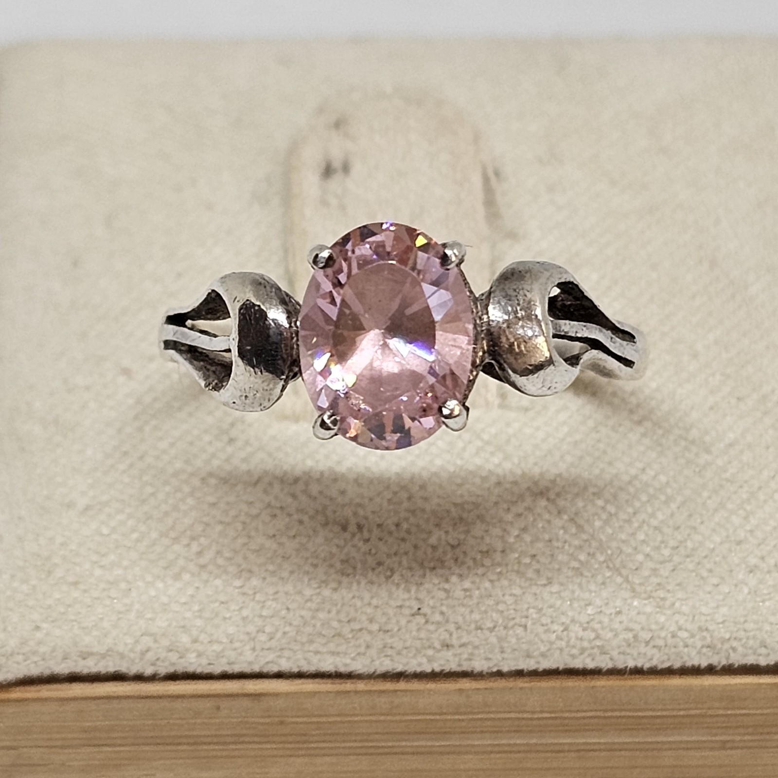 925 Sterling Silver Ring Size 6.5 Pink Crystal Oval Stone Vintage Jewelry