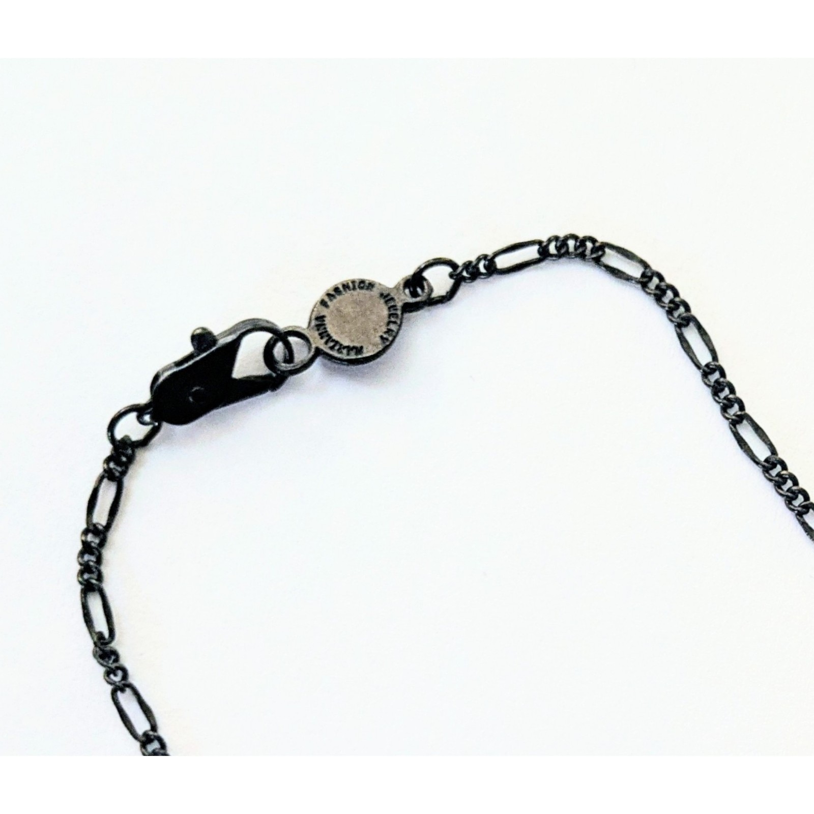 AUSTRIAN CRYSTAL USA Black Tone Turquoise Crystal Dangle Necklace 16.25″