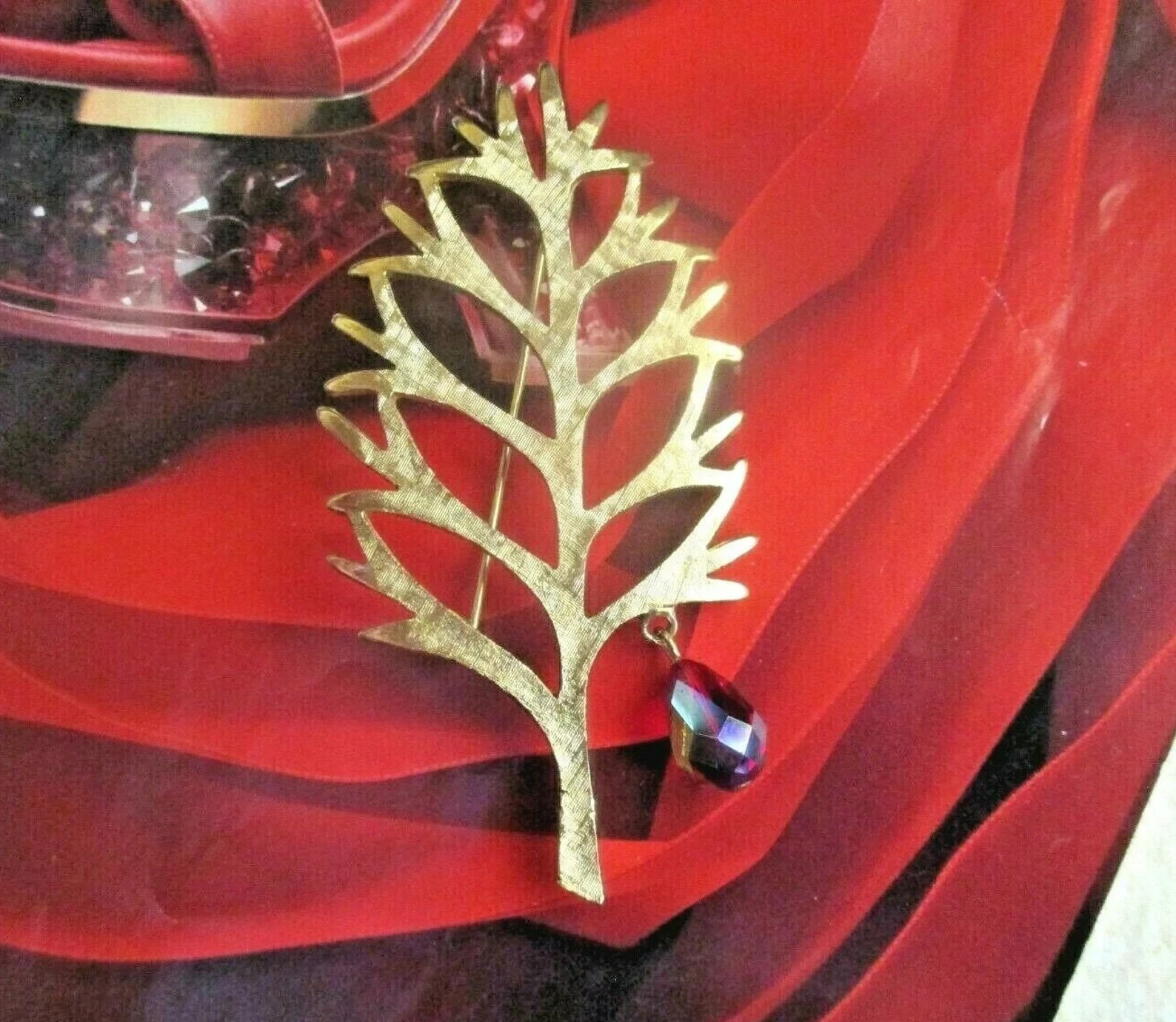 MYLU CHRISTMAS TREE BROOCH RUBY RED DANGLE DROP CRYSTAL AB MINTY RARE STUNNING