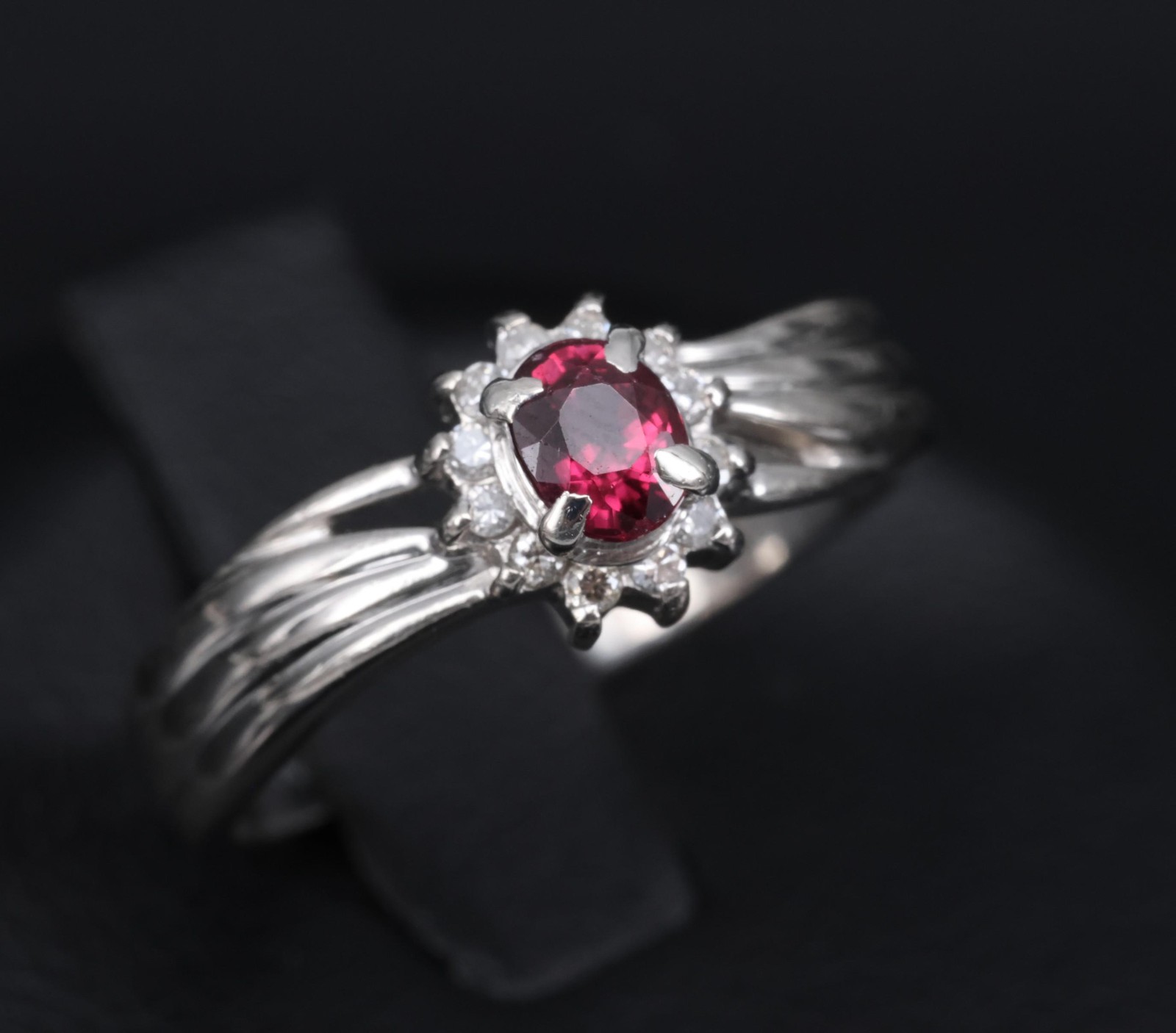 Vintage 0.35ct Intense Red Ruby & 0.09ct Diamond Platinum Ring Size 5.75