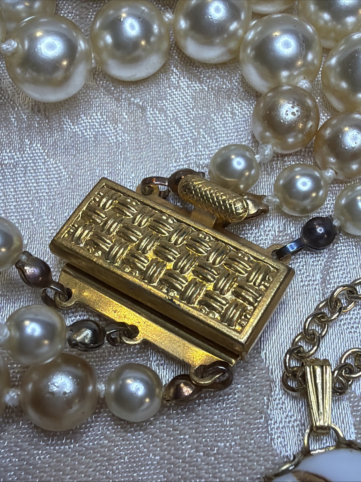 Vintage Equestrian Jewelry Lot Sarah Coventry Horse Pendant Kentucky Derby