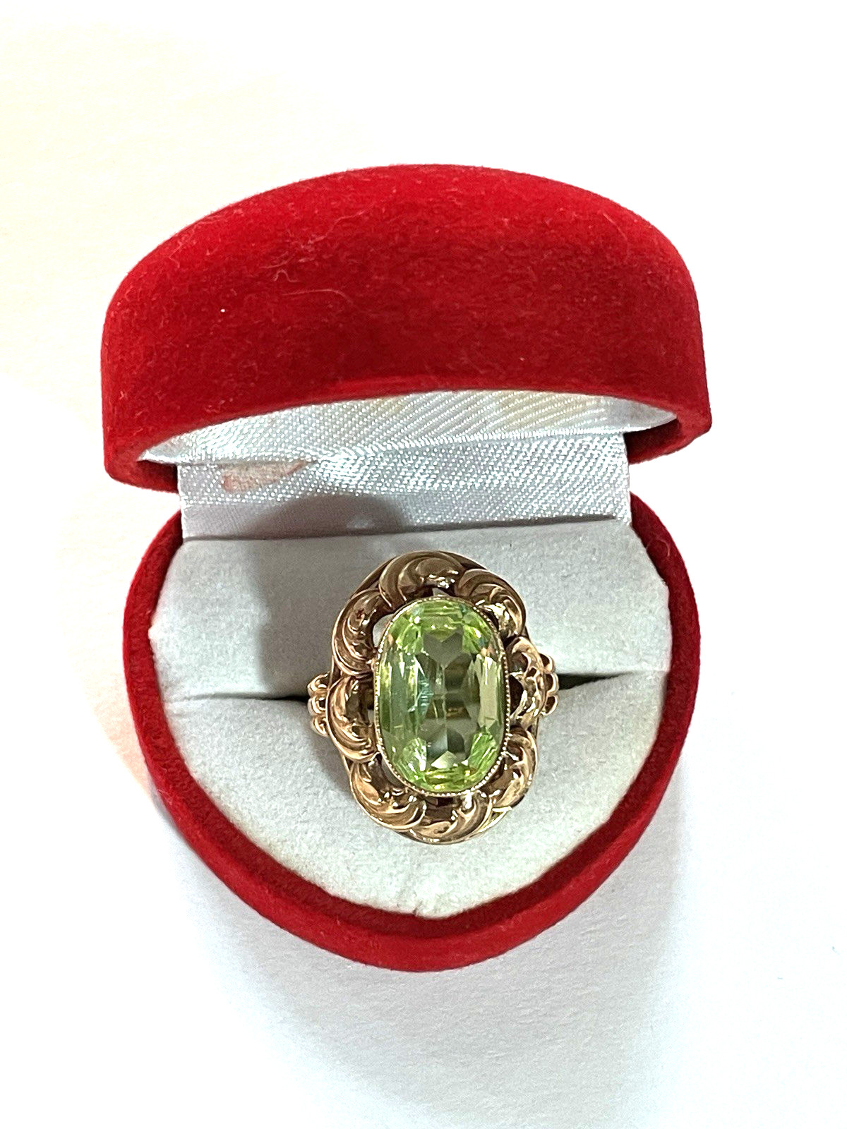 Vintage Mid Century 14k Yellow Gold Austrian Uranium Glass Cocktail Ring Size 5