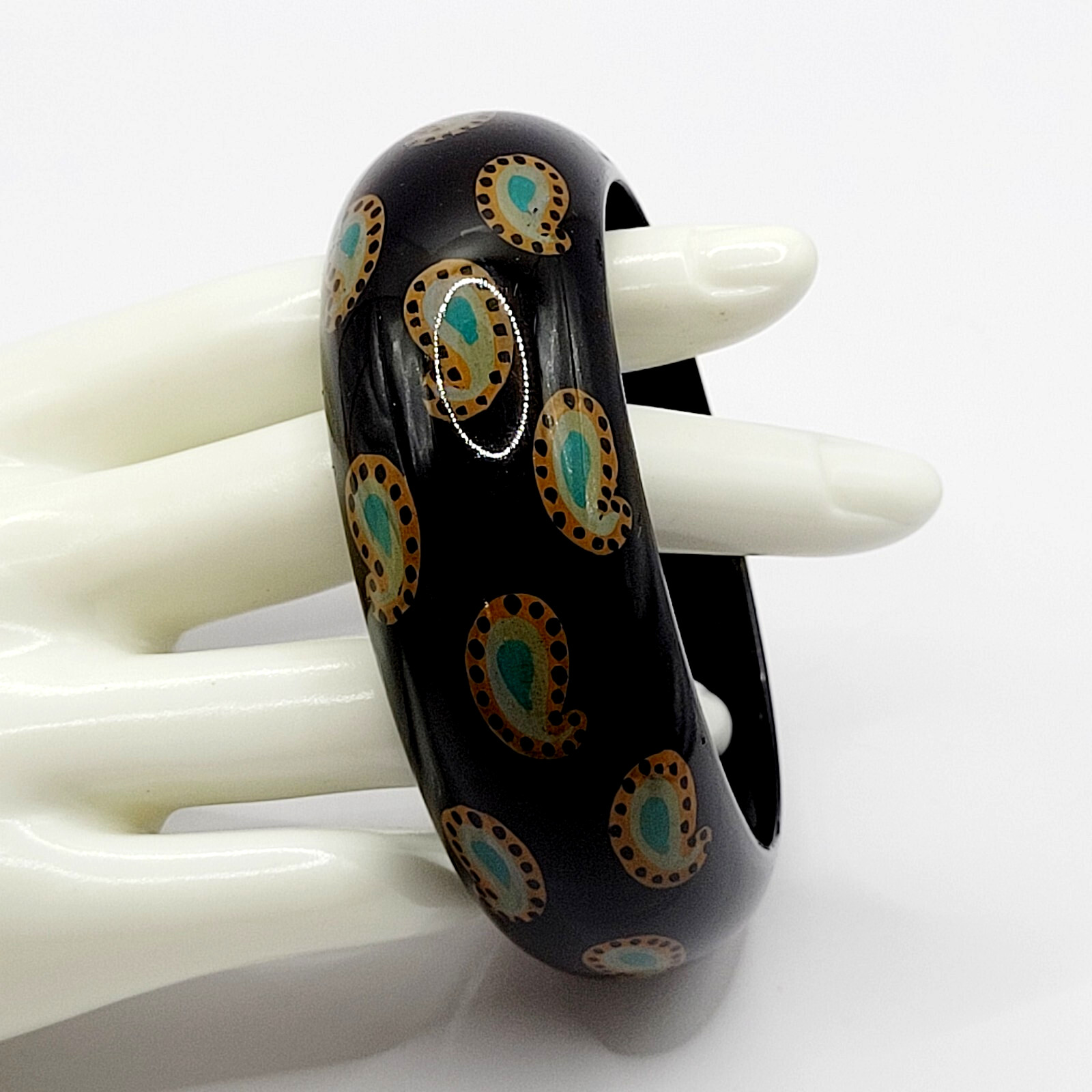 Paisley on Black Vintage Wide Chunky Vintage 1980s Acrylic Bangle Bracelet 8 In