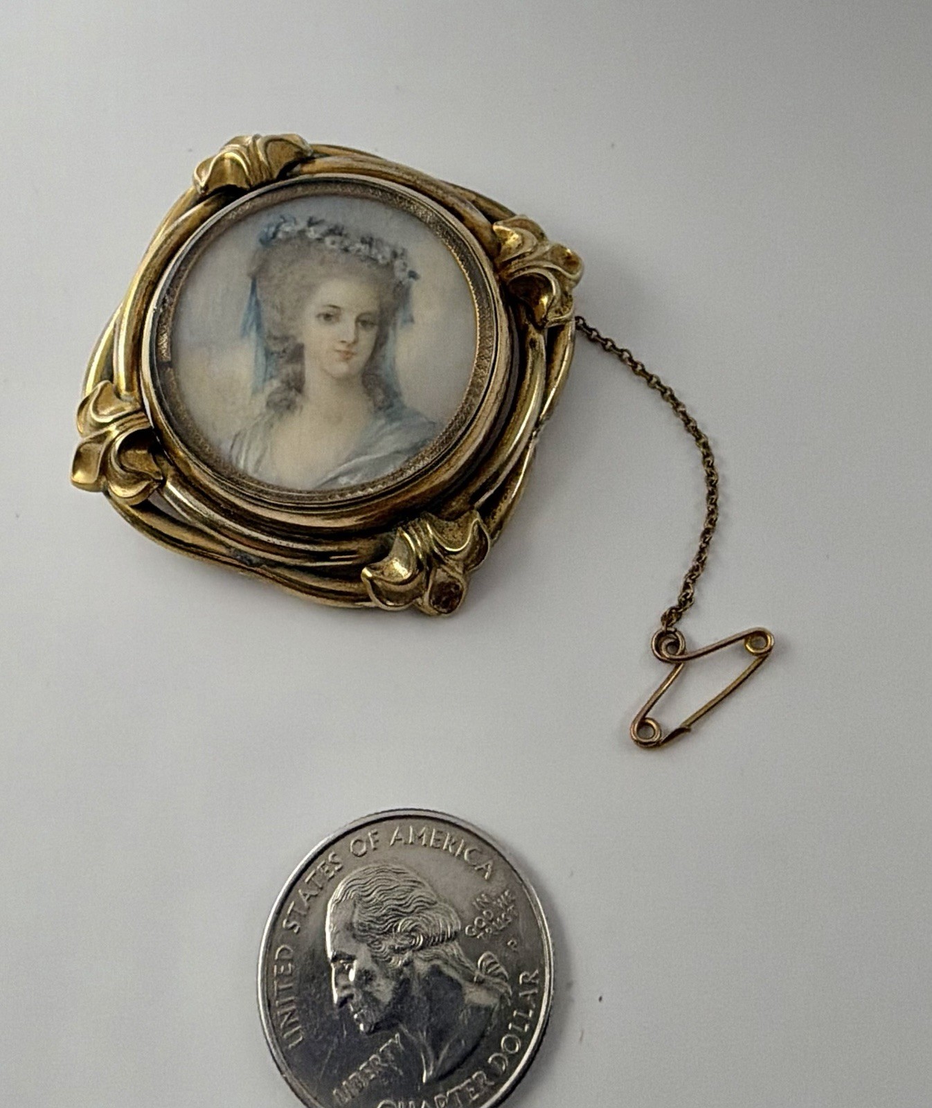 Victorian Hand Painted Georgian Lady Porcelain Portrait Frame Locket Brooch