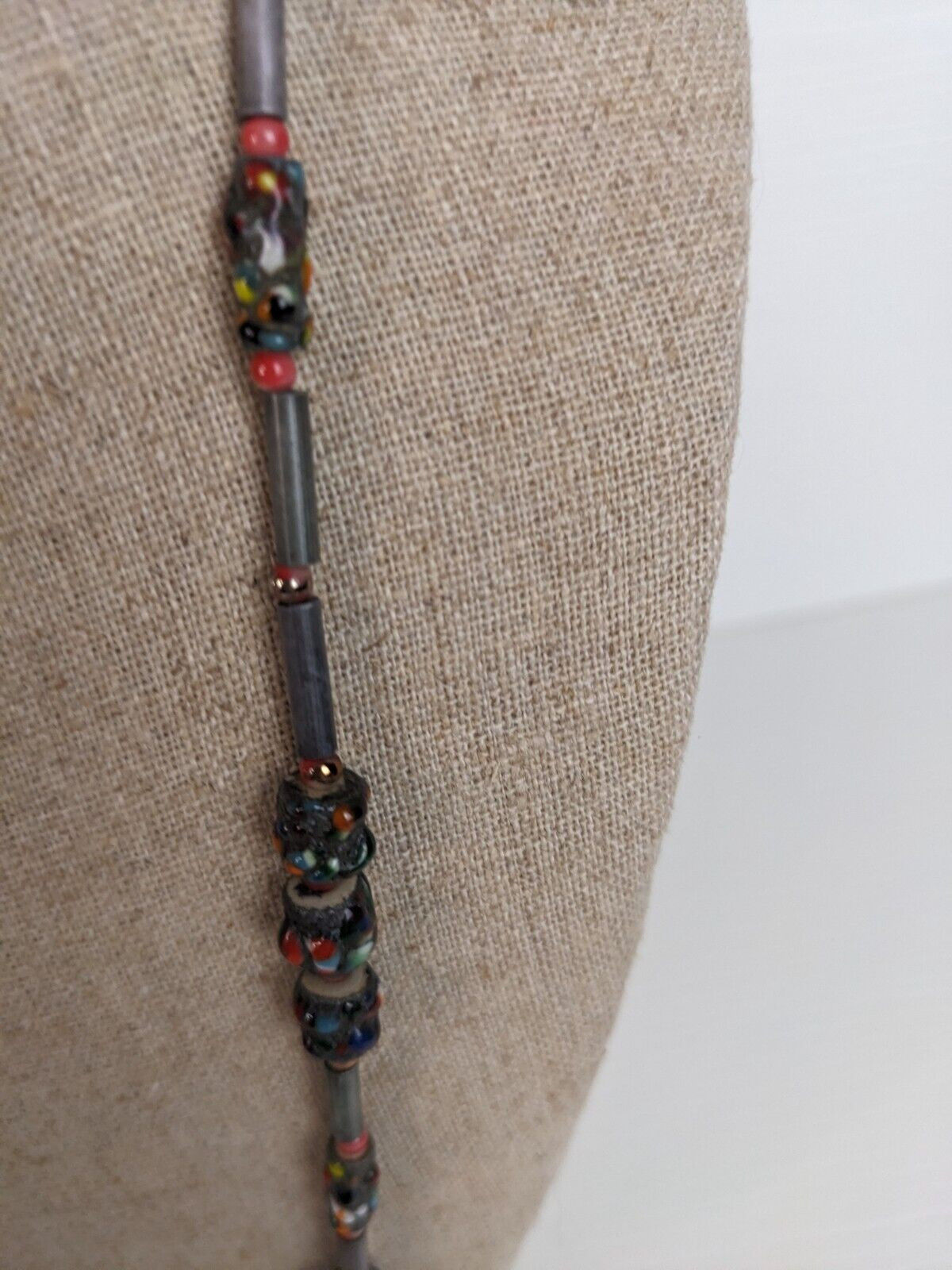 vintage necklace beaded earthtones bohemian artisan black 22″ L