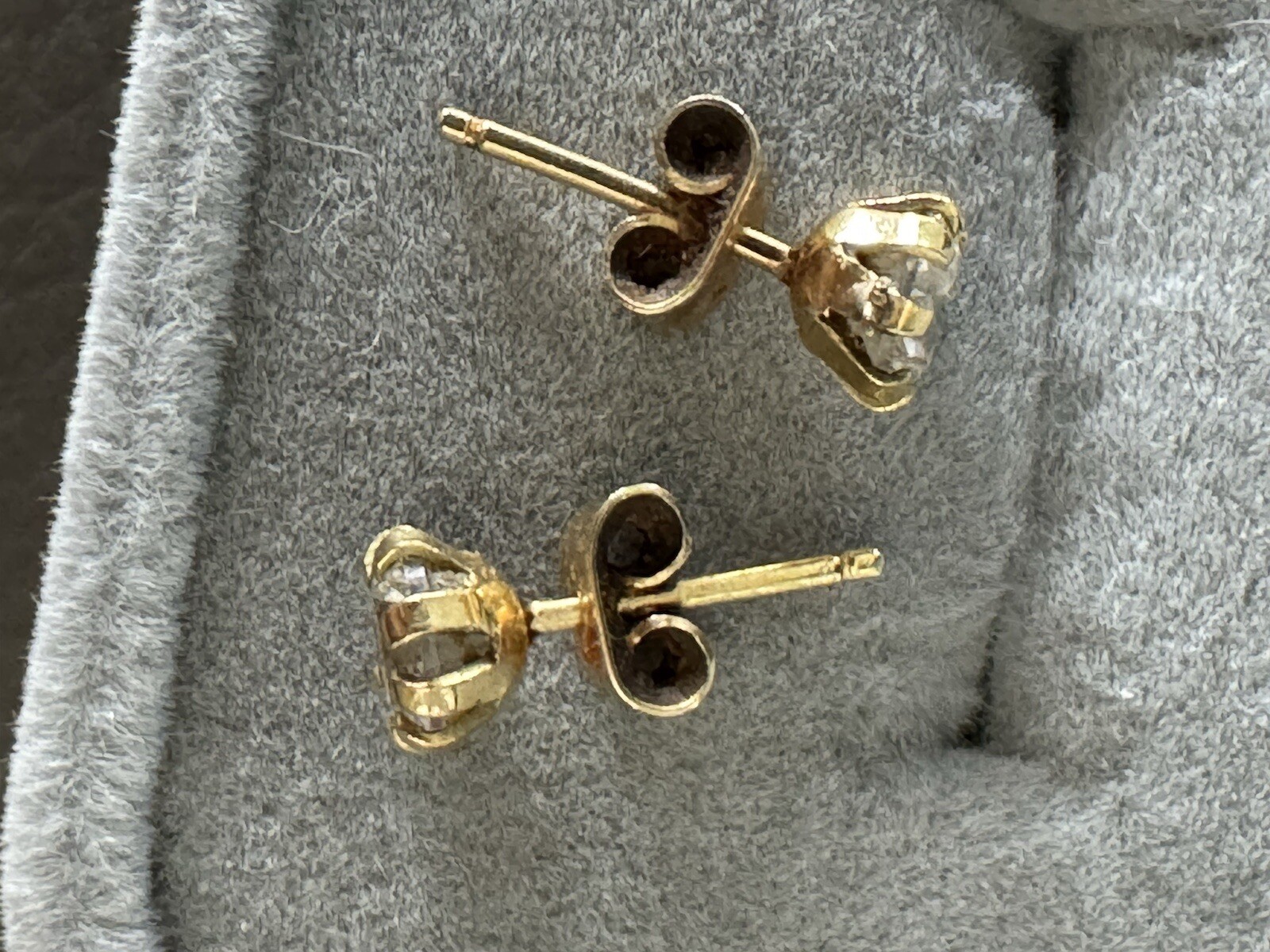 Antique 14k Yellow Gold 5.3mm Cubic Zirconia Stud Earrings