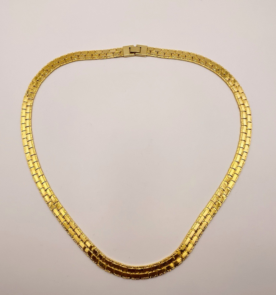 Vintage Gold Tone Smooth and Textured Wide Chain Necklace 24″ Statement