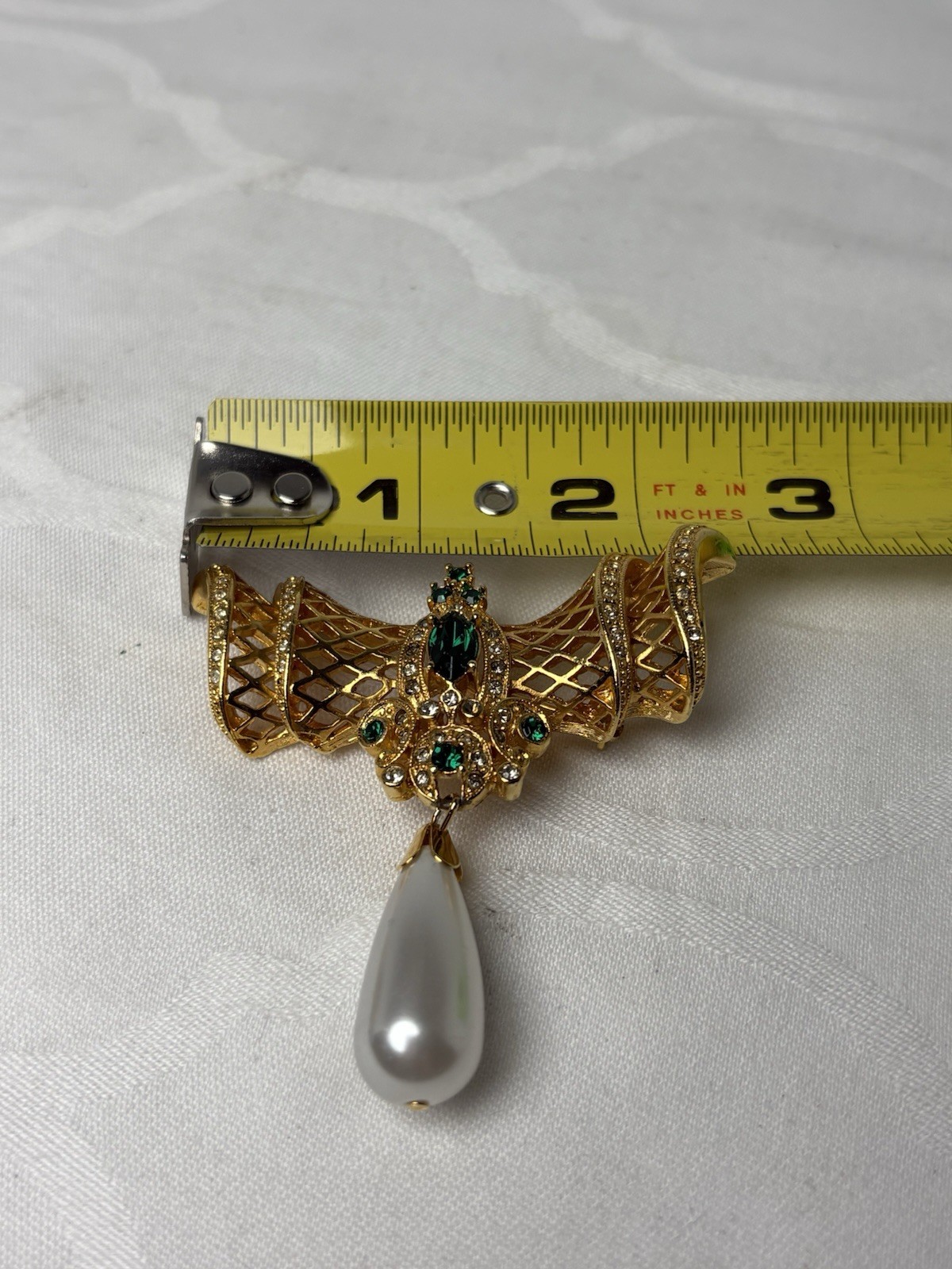 Gold Tone Faux Emerald Green Brooch Faux Teardrop Pearl Dangle Vintage