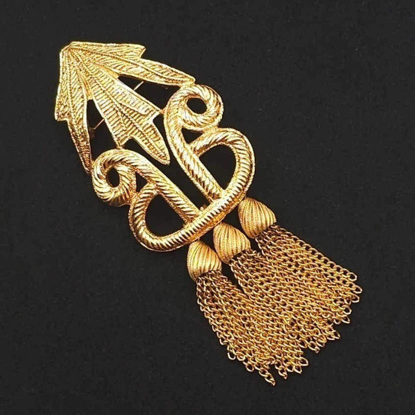 Designer Carol Dauplaise 4″ Tassel Brooch Statement Gold Tone Vtg Knot Dangle
