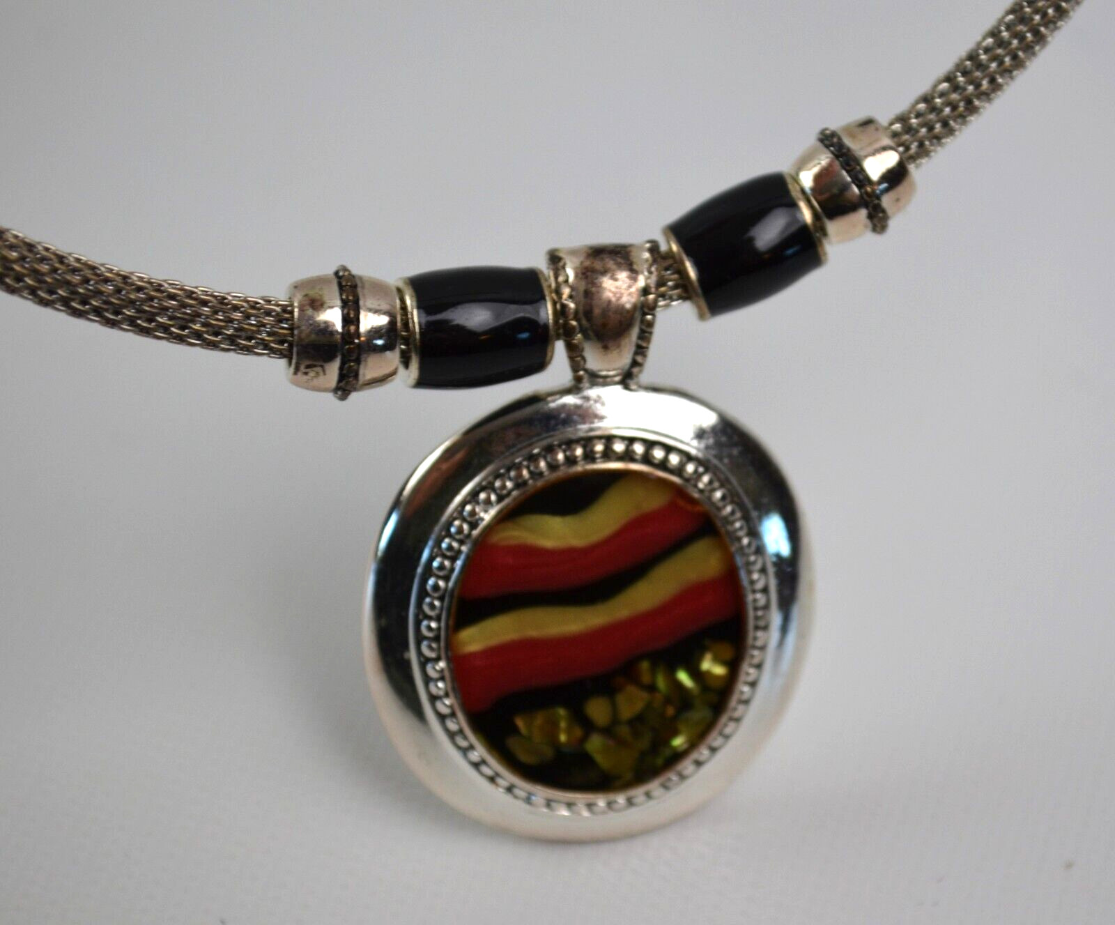 Vintage Silver Tone Snake Choker w/ Round Pendant Sunset Pattern 16″