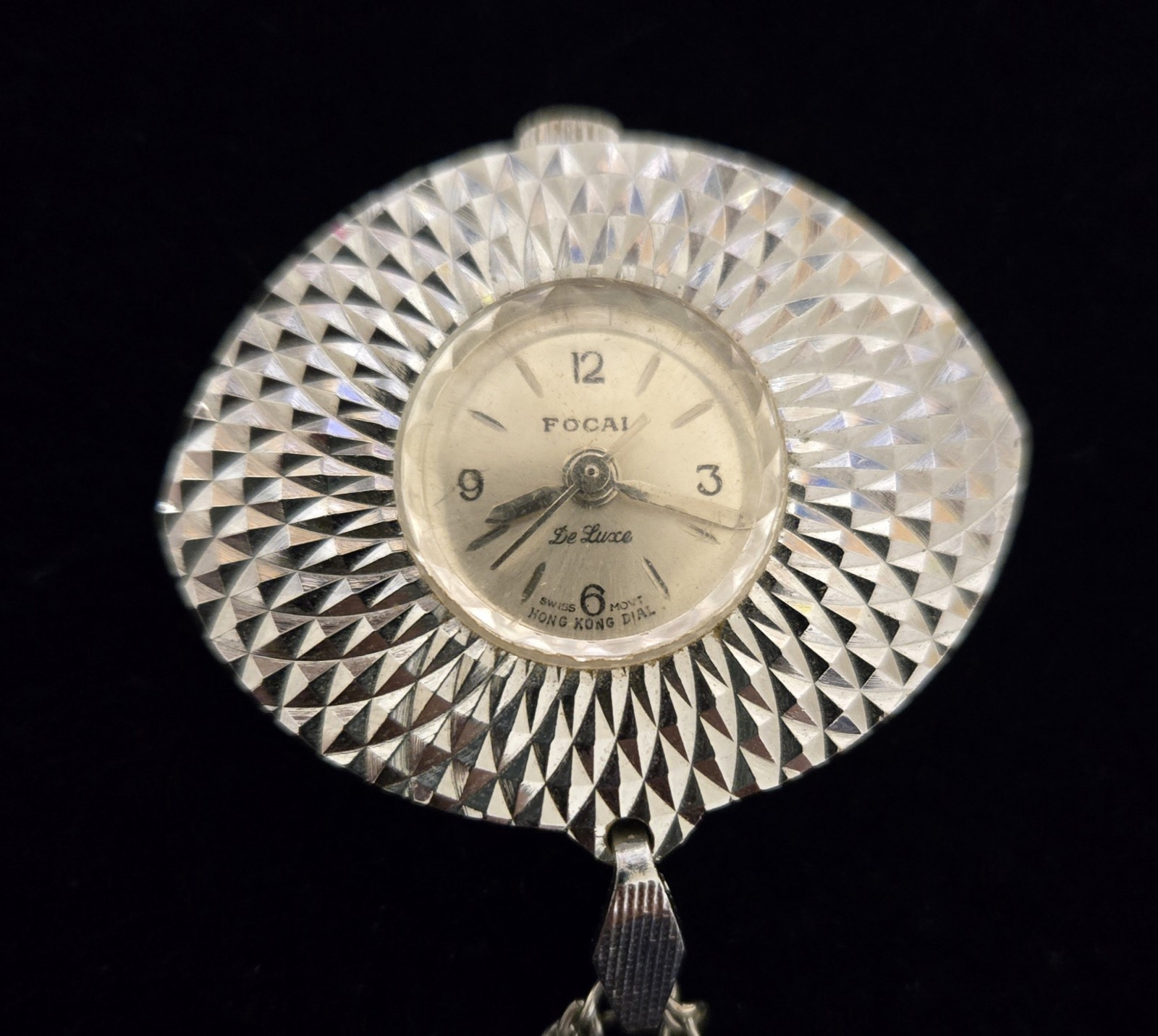 Vintage Focal De Luxe Hand Wind Analog Dial Pendant Watch Necklace Silver Eye