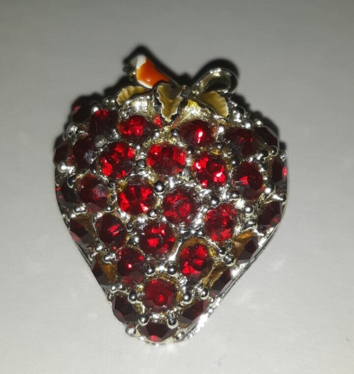 Vintage Red rhinestone strawberry pin VIVID GREEN LEAVES