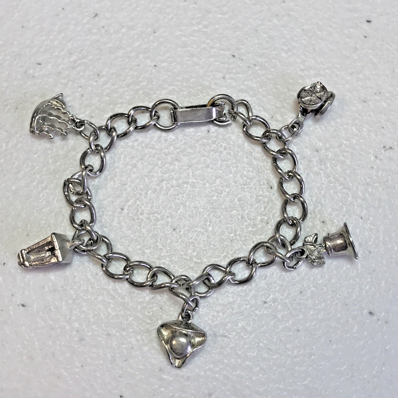 Vintage Charm Bracelet Silver Tone 6.25″ 1960’s Liberty Paul Revere Cannon