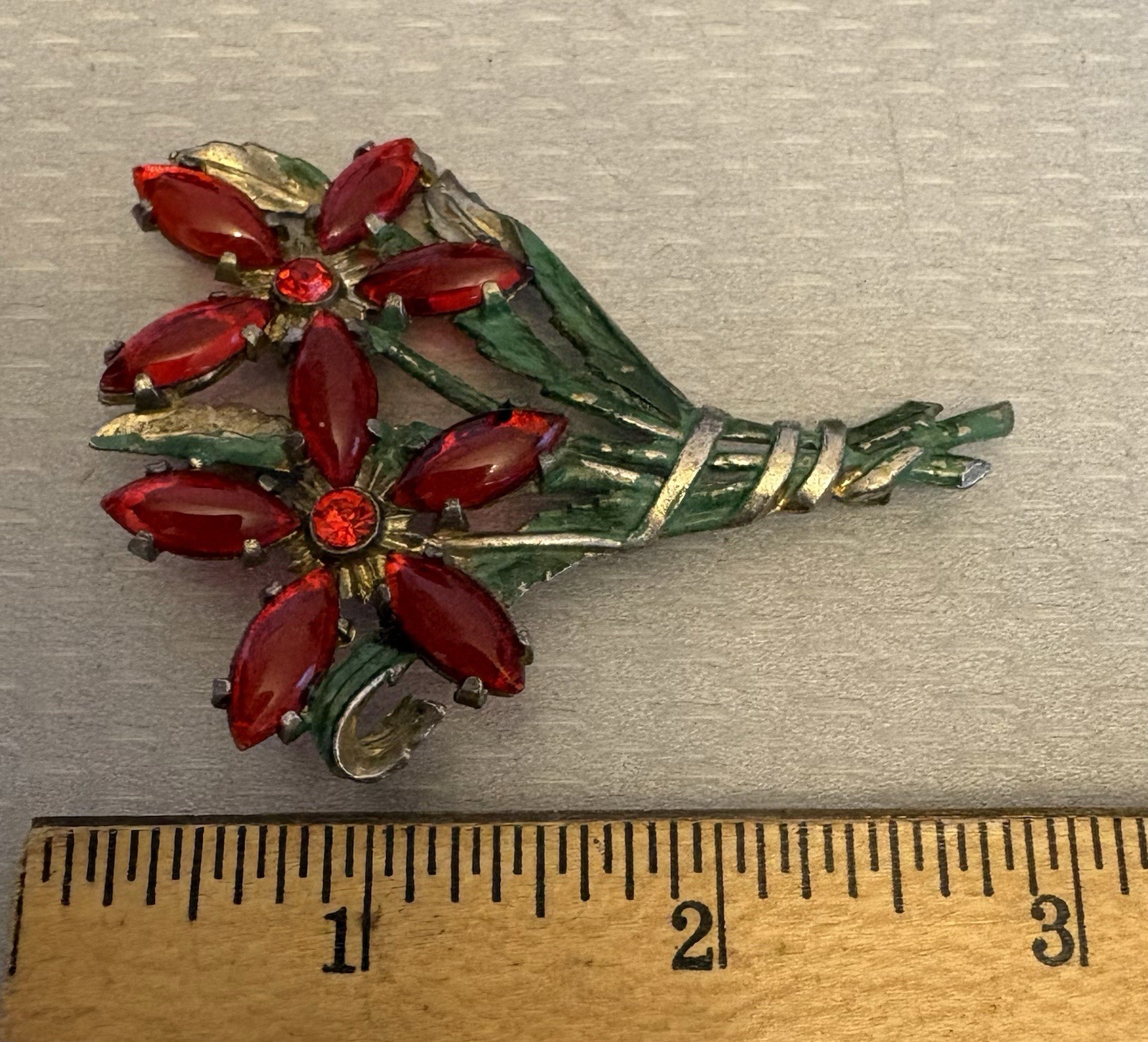 Vintage Enamel Flower Brooch Red Lucite Rhinestone Poinsettia Bouquet 3″ Xmas