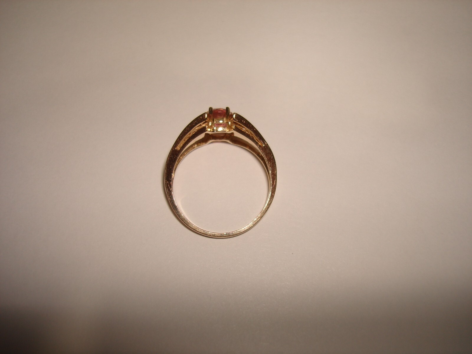 Vintage Beautiful Coctail 10k Yellow Gold Color Pink Stone Ring Size 9.75