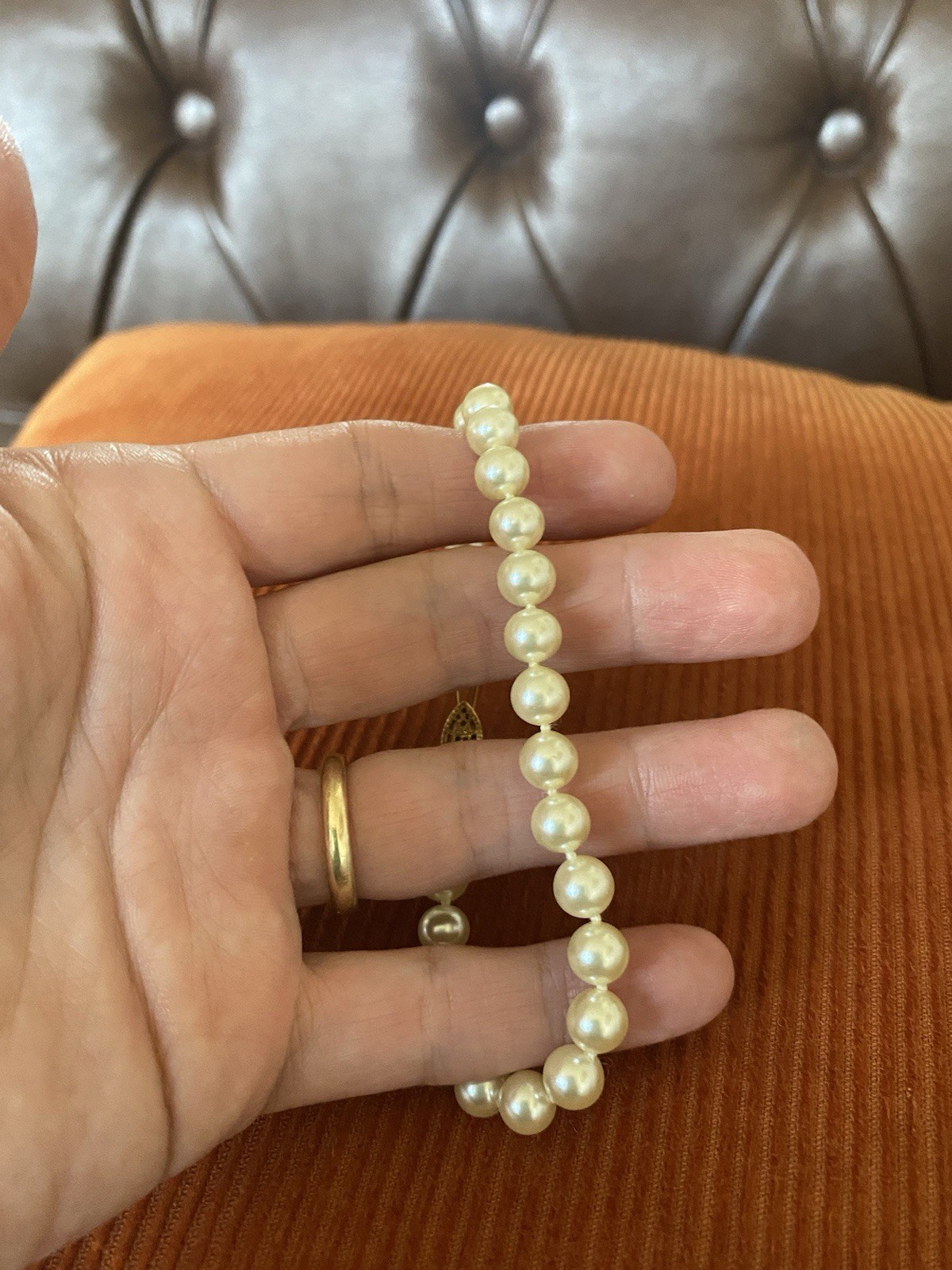 Vintage Beautiful Classic Pearl Bracelet