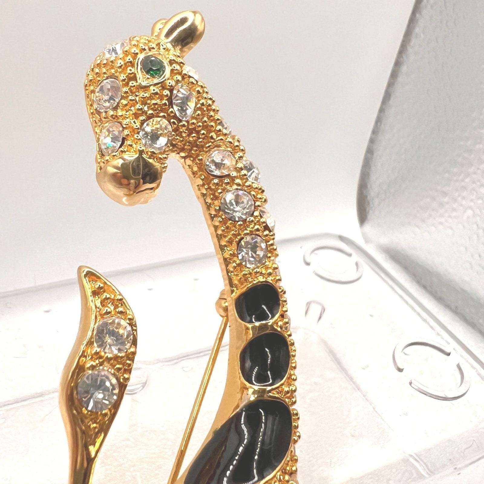 Vtg Giraffe Brooch 6″ Rhinestones Gold Tone Black Enamel Africa Figural Safari