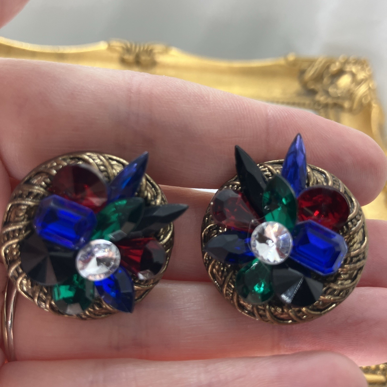 Vtg Colorful Rhinestone Cluster Clip On Earrings Plastic Lightweight Bold 80s