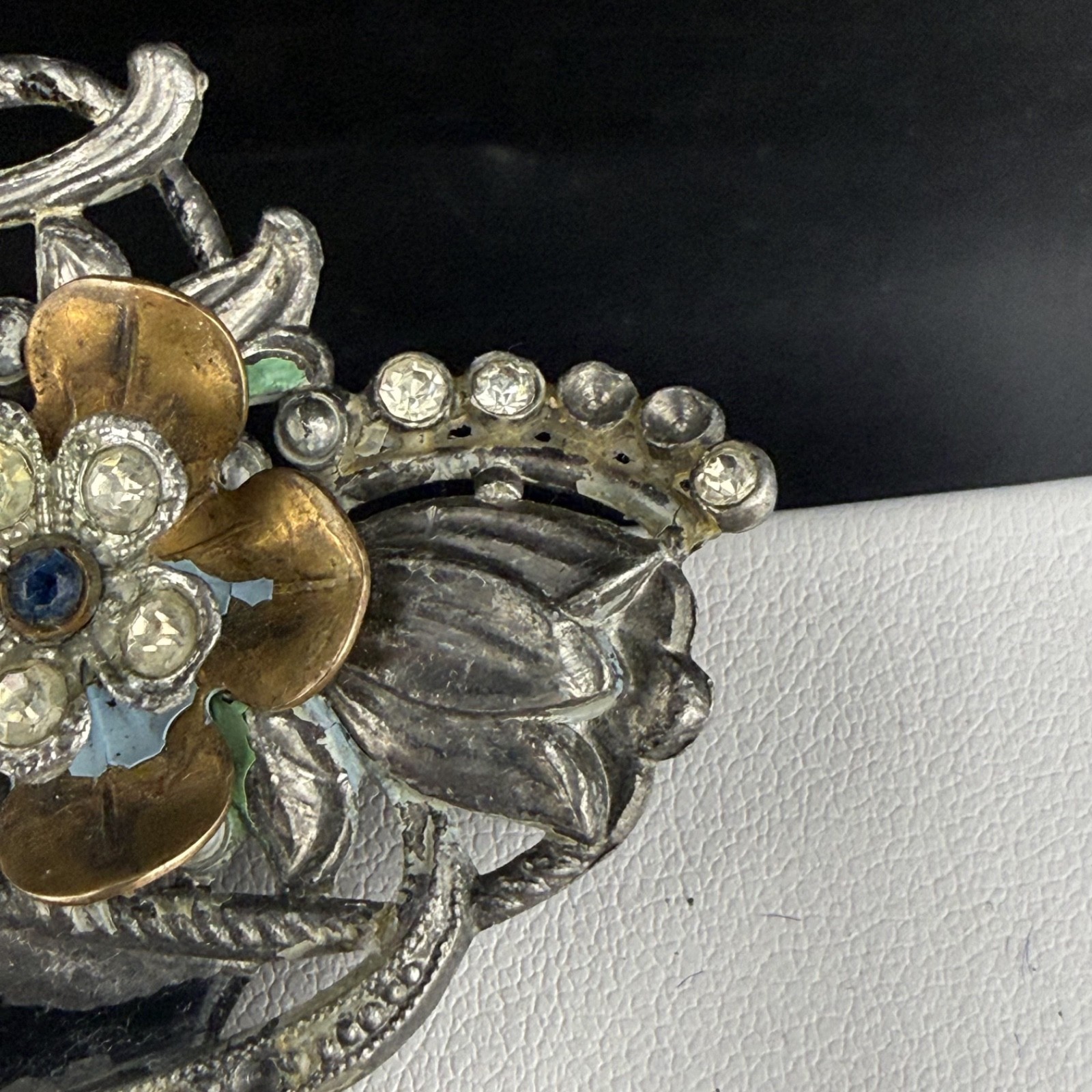 Vintage Potmetal Brooch Flower Basket Rhinestone New England Glassworks READ