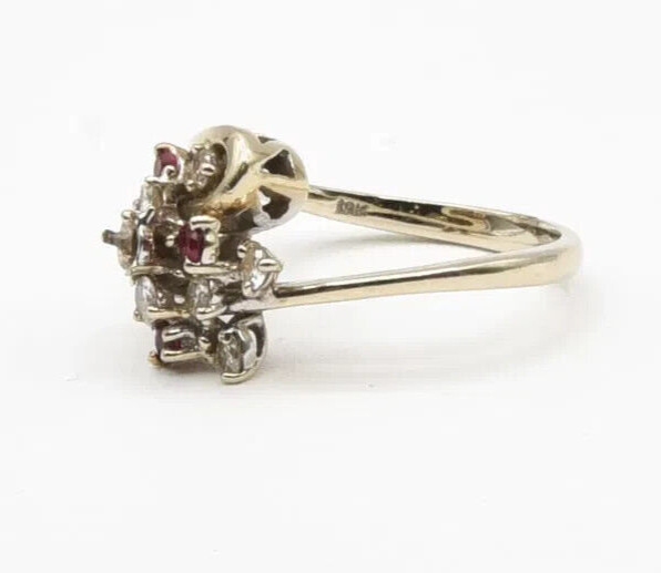 18K WHITE GOLD RED RUBY & DIAMOND RING SIZE 7.5