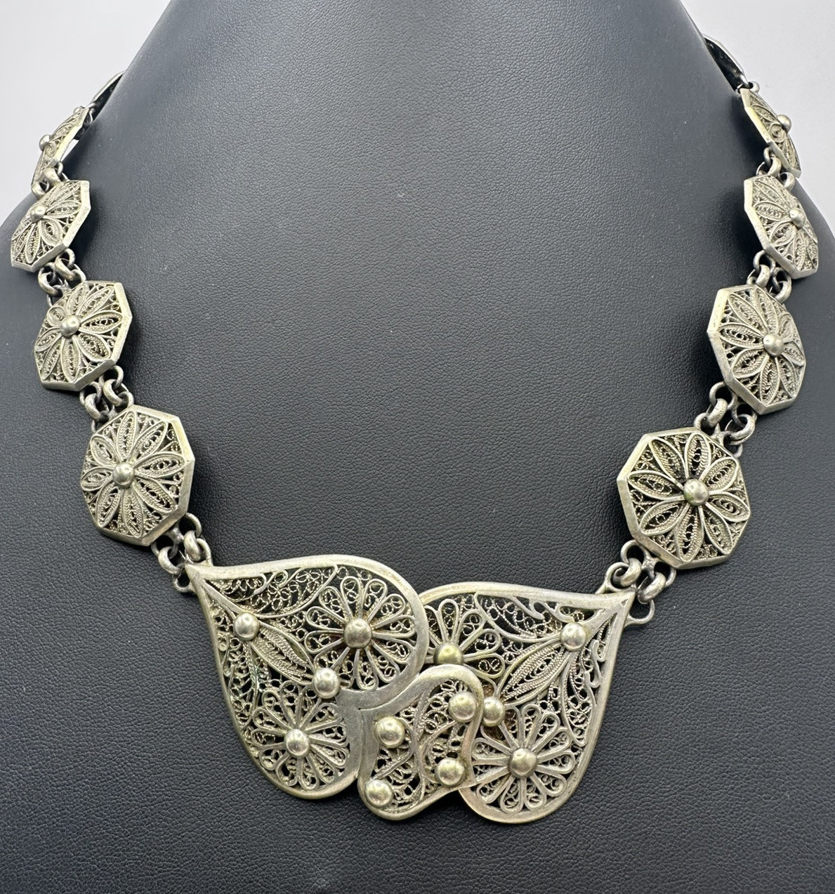 Antique 800 Silver Filigree Necklace Hearts Flowers Front Close English Hallmark