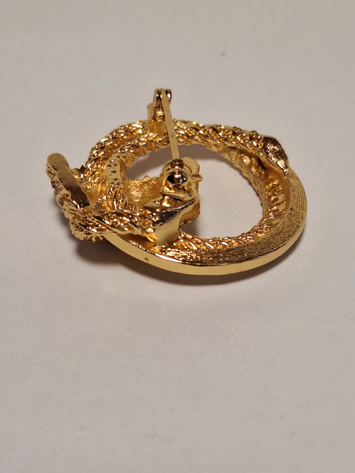 1 Vtg Christian Dior 1970s Knot Brooch & 1 Gold-Tone Intertwined Circle Brooch